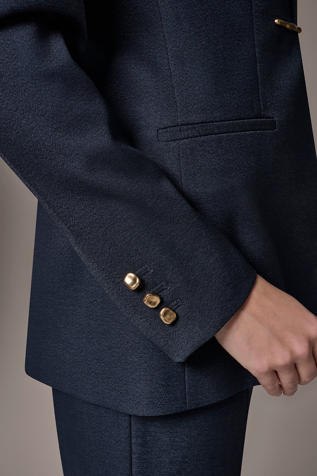 Donna Karan GOLD BAR LONGLINE BLAZER