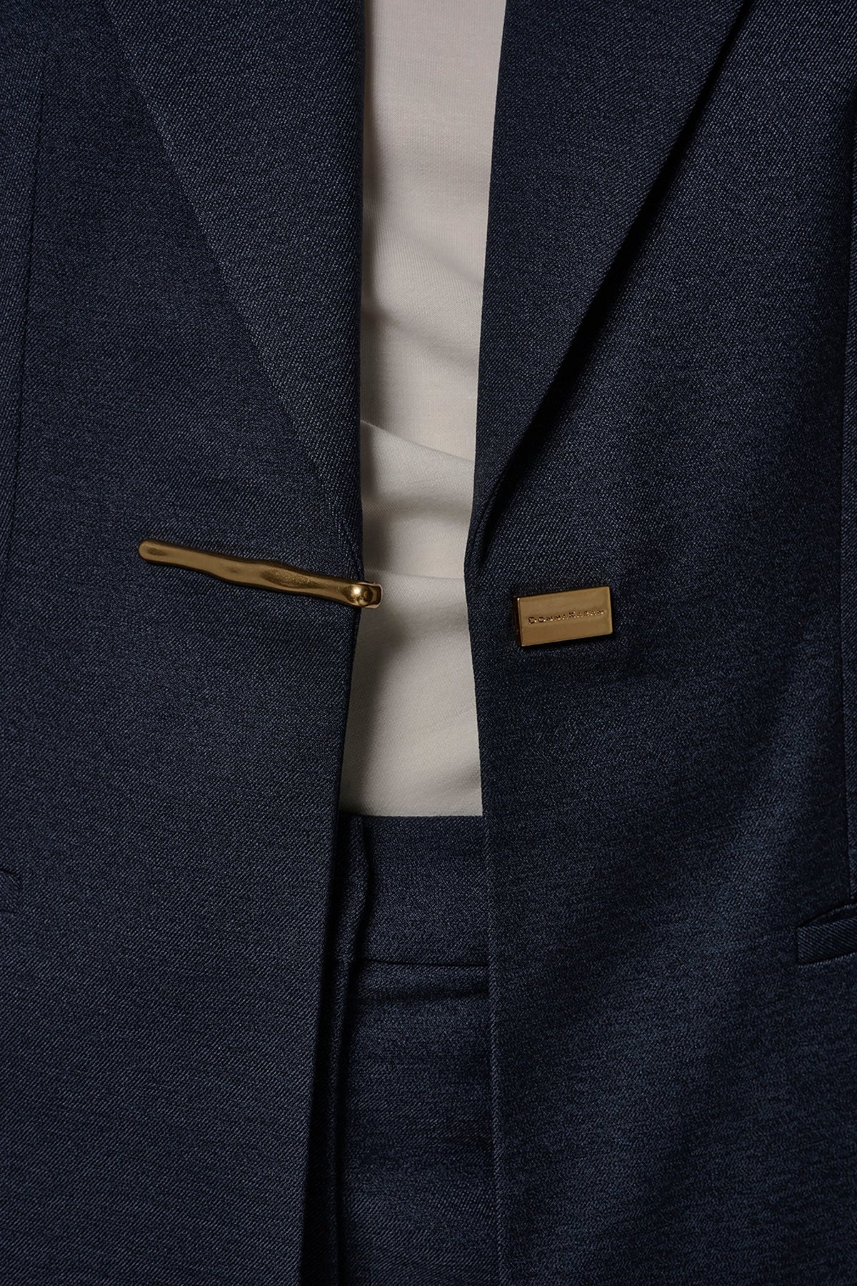 Donna Karan GOLD BAR LONGLINE BLAZER