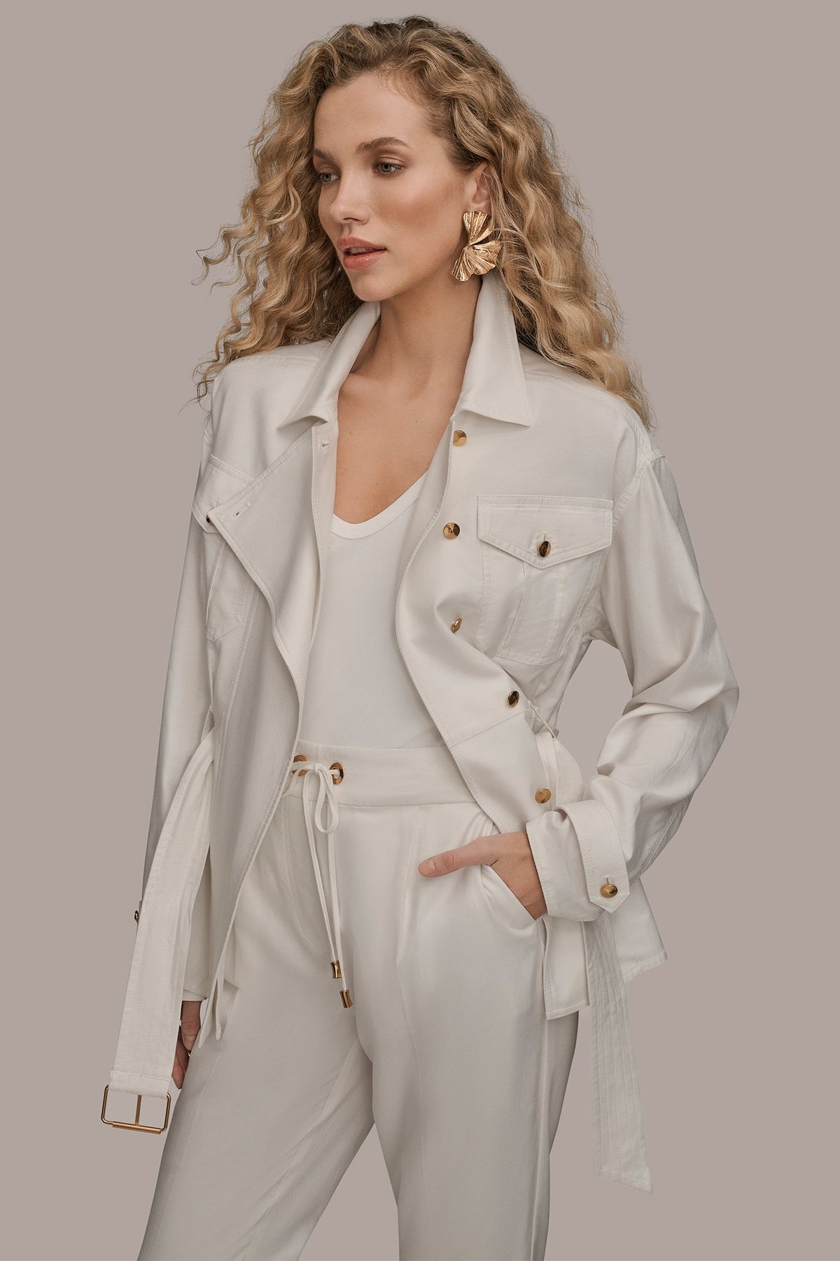Donna Karan BELTED UTILITY JACKET