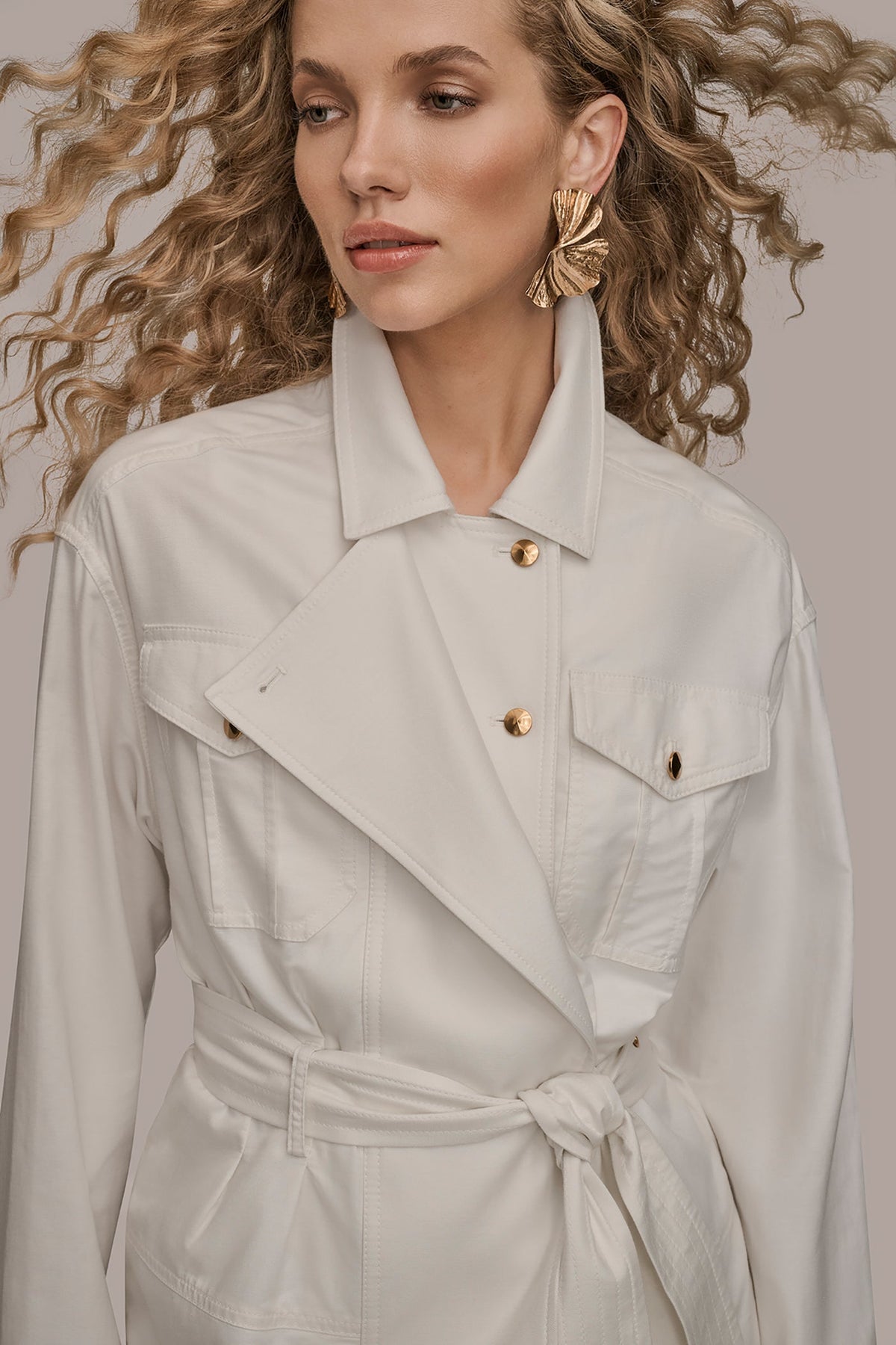 Donna Karan BELTED UTILITY JACKET