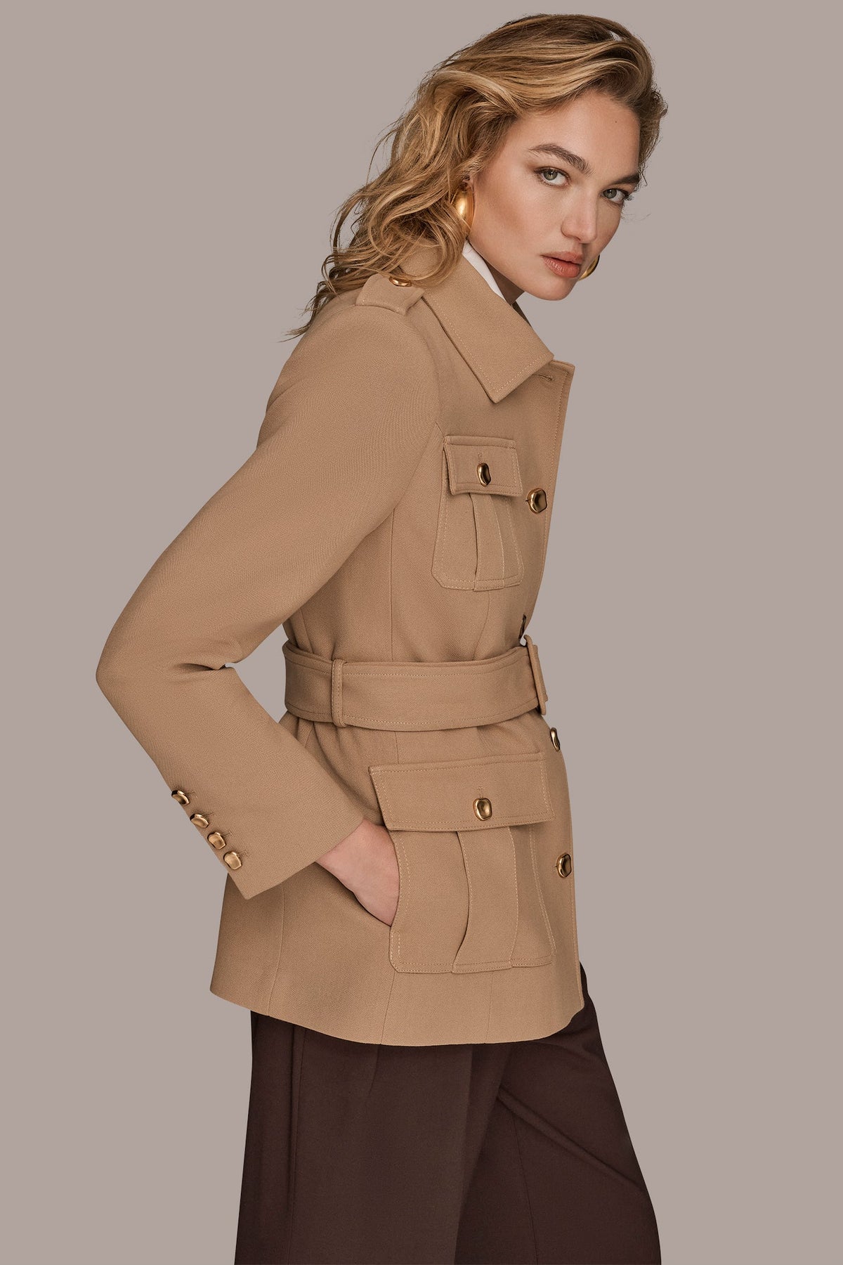 Donna Karan BELTED MILITARY BLAZER