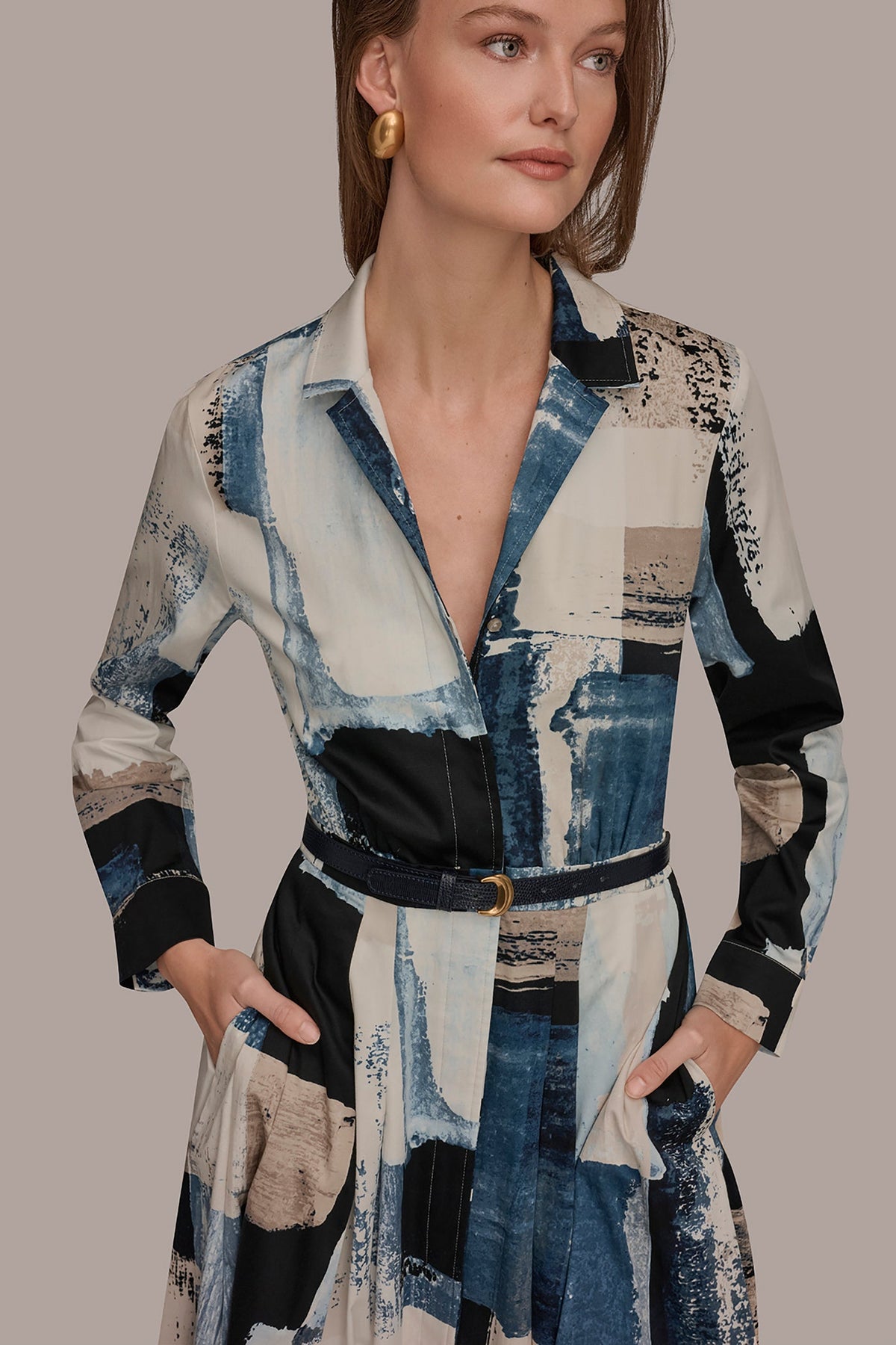 Donna Karan LONG SLEEVE BUTTON FRONT DRESS