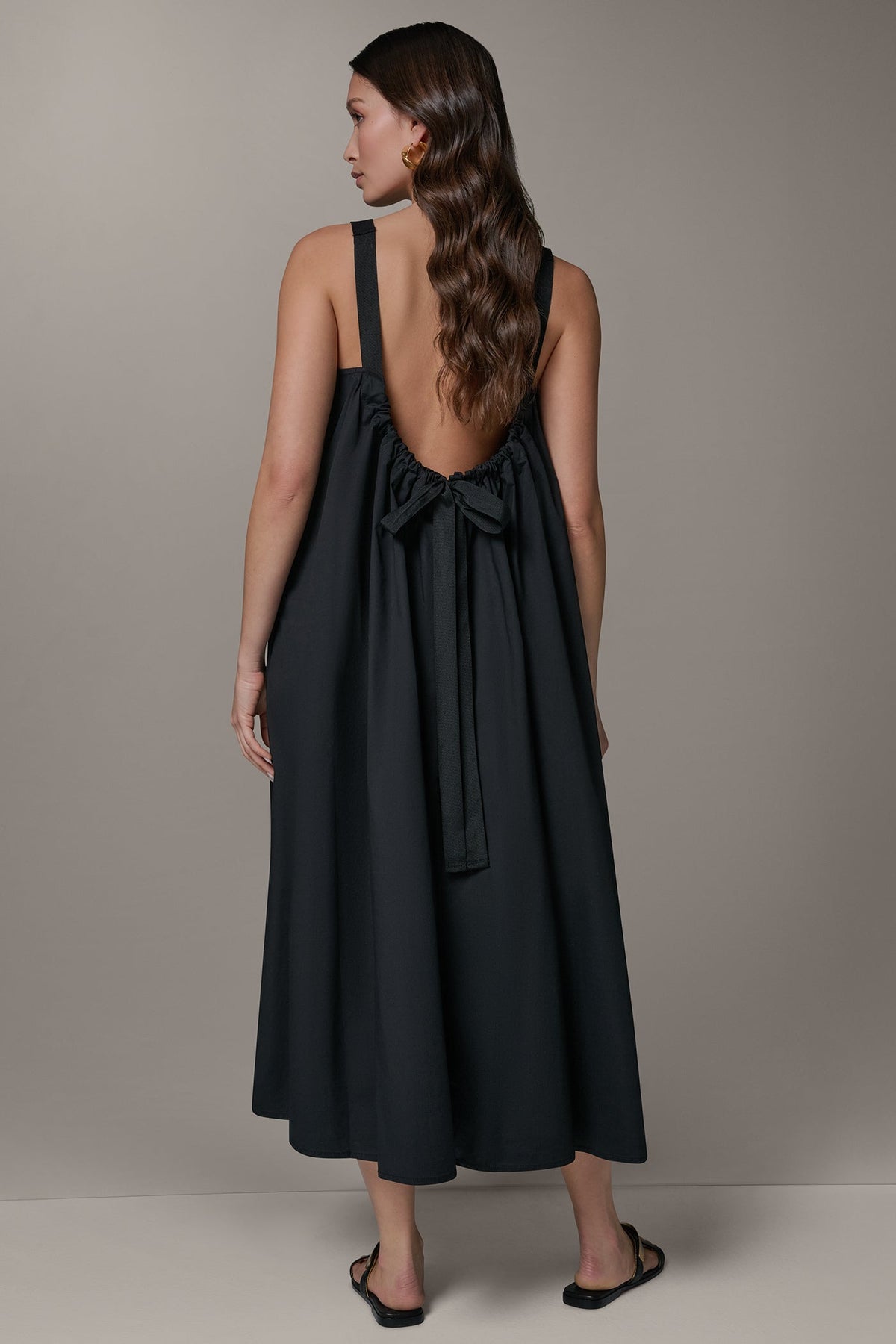 Donna Karan SLEEVELESS MAXI TRAPEZE DRESS