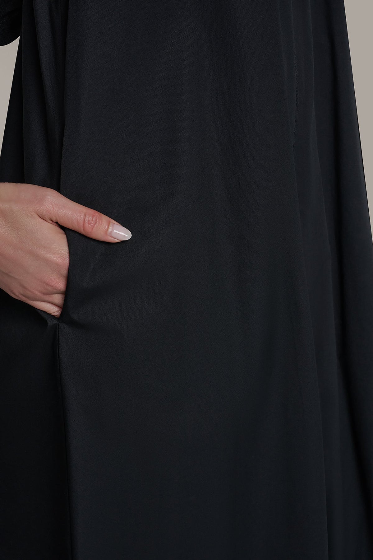 Donna Karan SLEEVELESS MAXI TRAPEZE DRESS