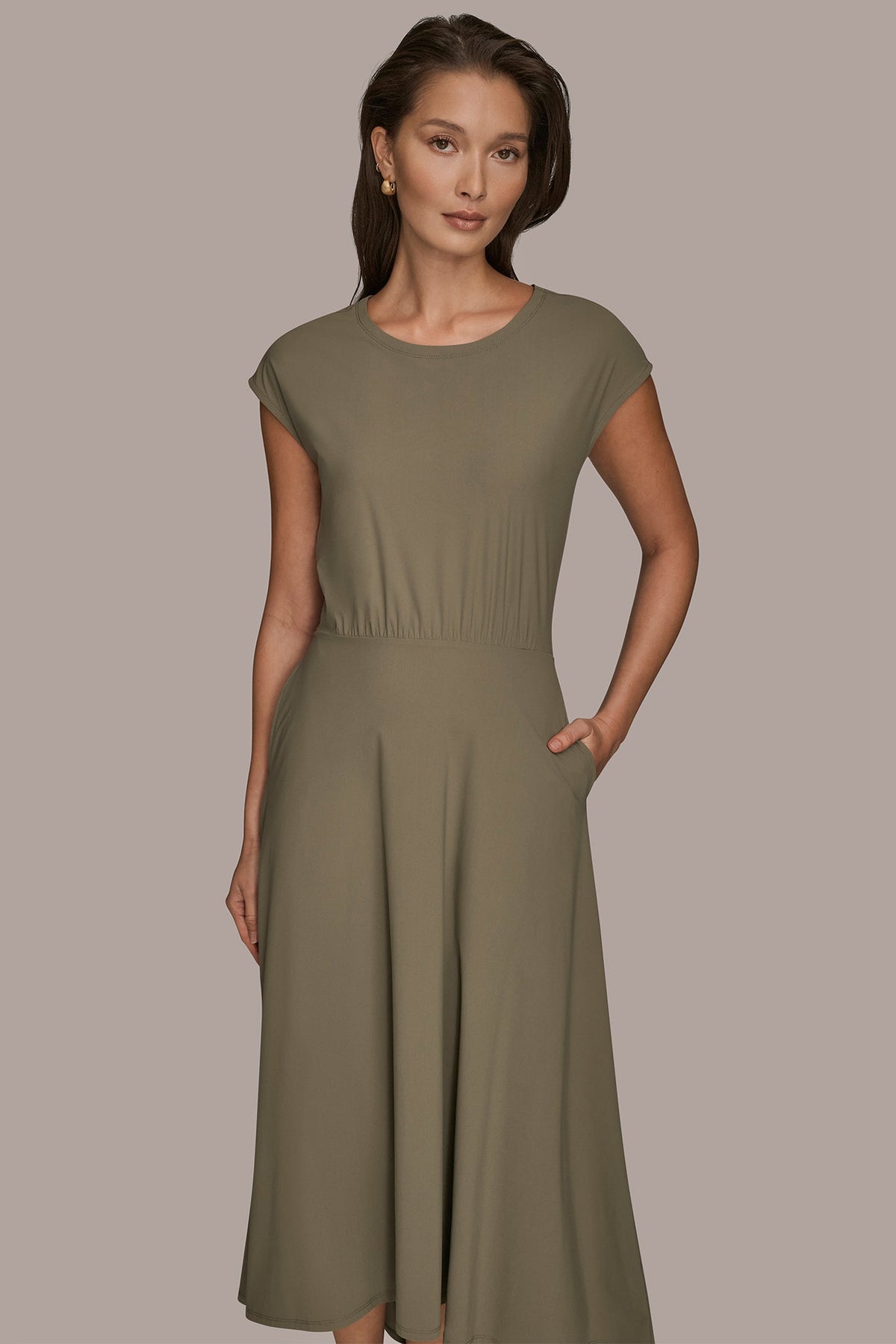 Donna Karan THE MODERN TRAVEL MIDI FIT AND FLARE DRESS