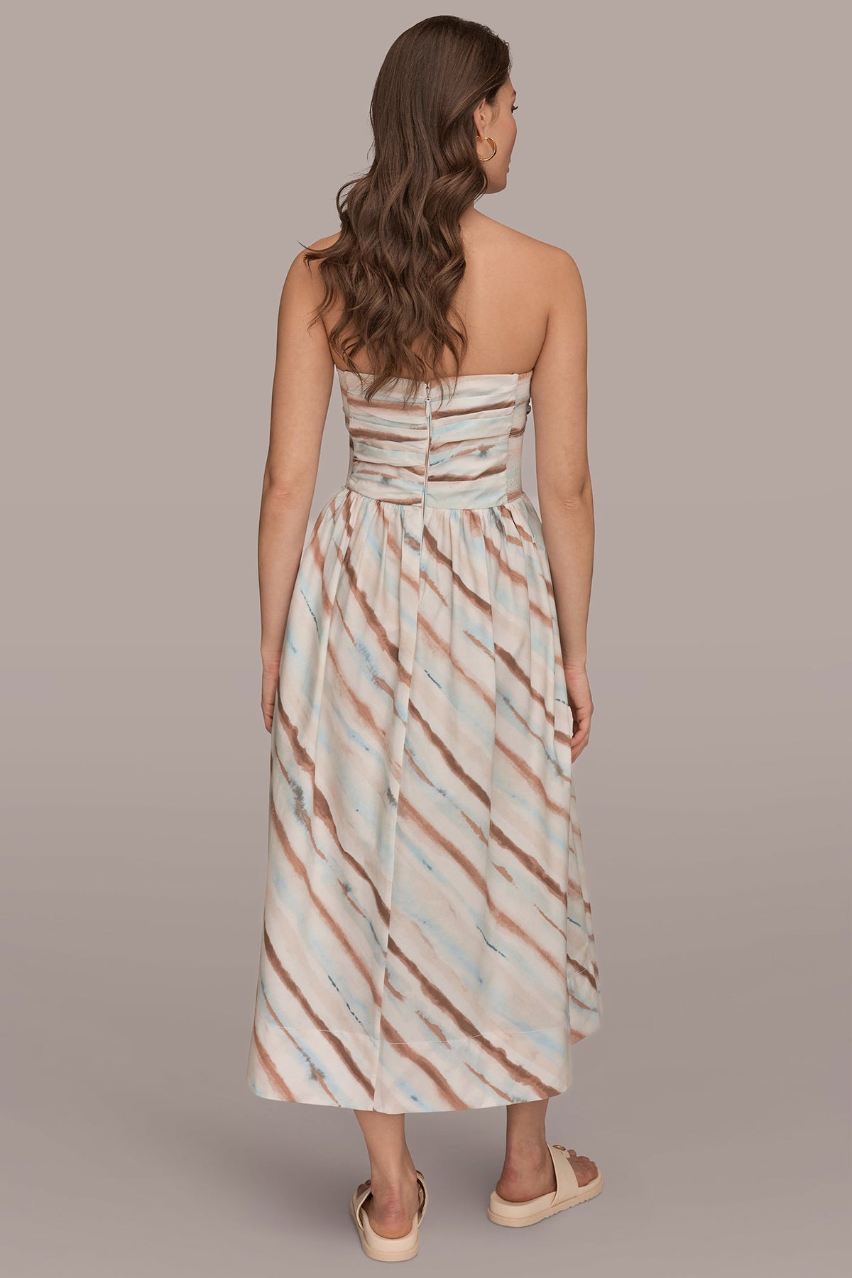 Donna Karan STRAPLESS PRINTED MIDI DRESS