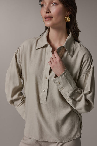 Donna Karan LONG SLEEVE HALF BUTTON BLOUSE