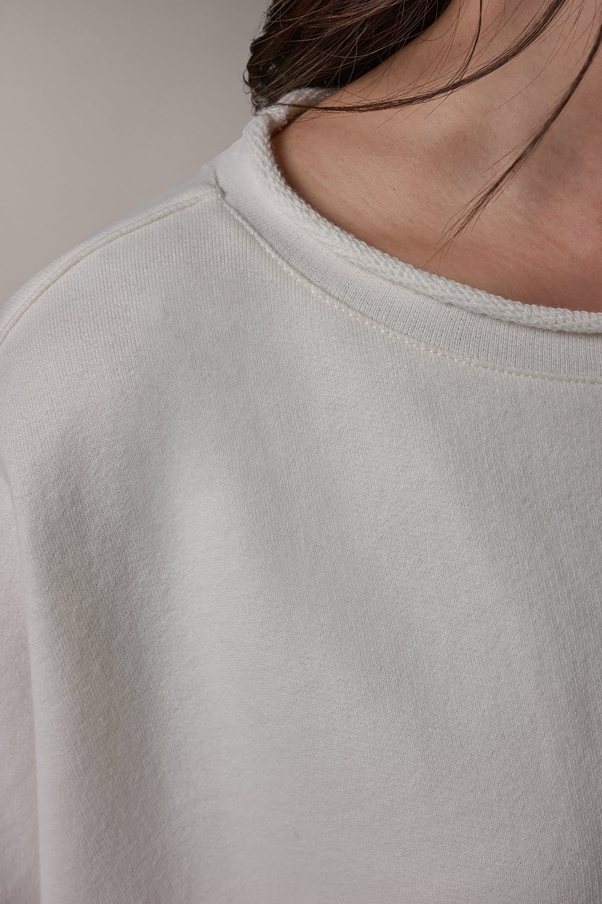 Donna Karan SHORT SLEEVE BOATNECK PULLOVER