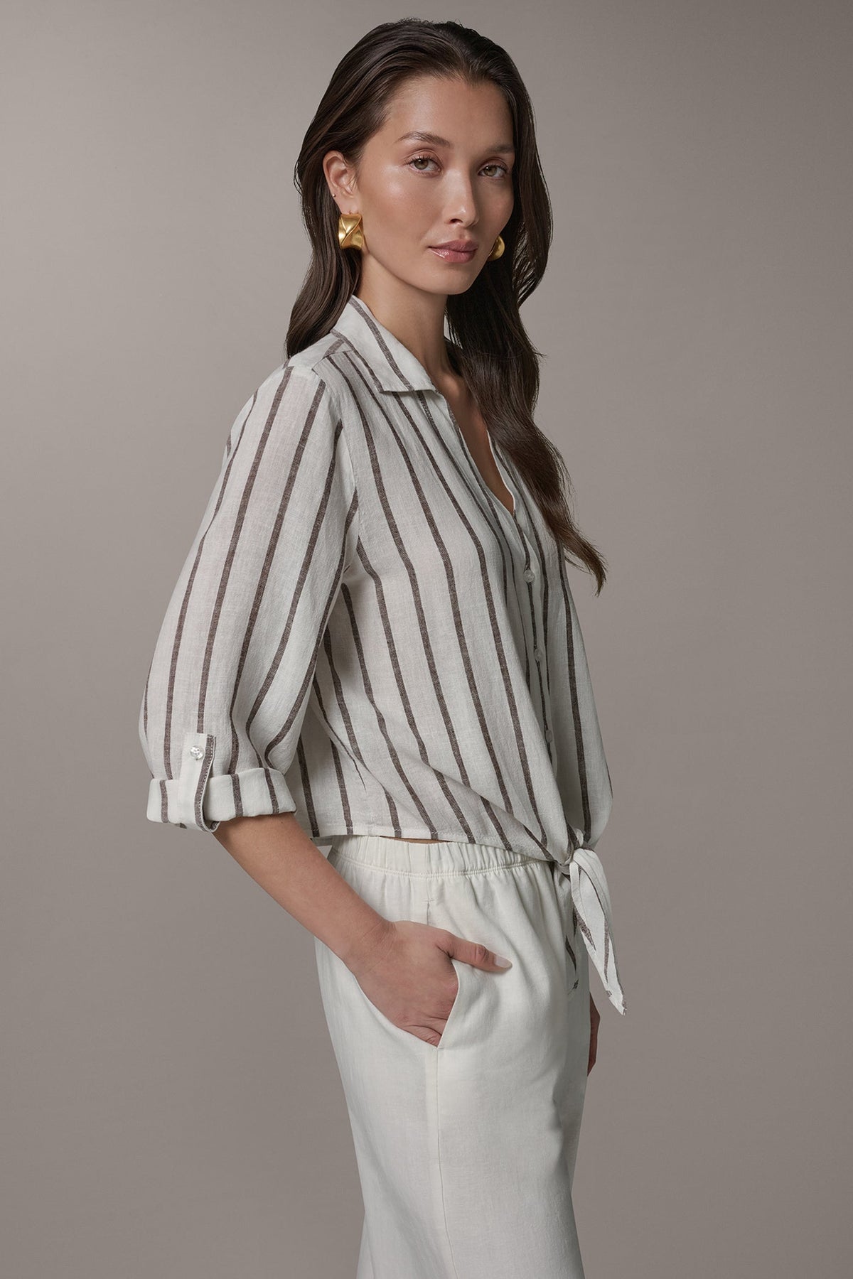 Donna Karan LONG SLEEVE TIE-FRONT BLOUSE