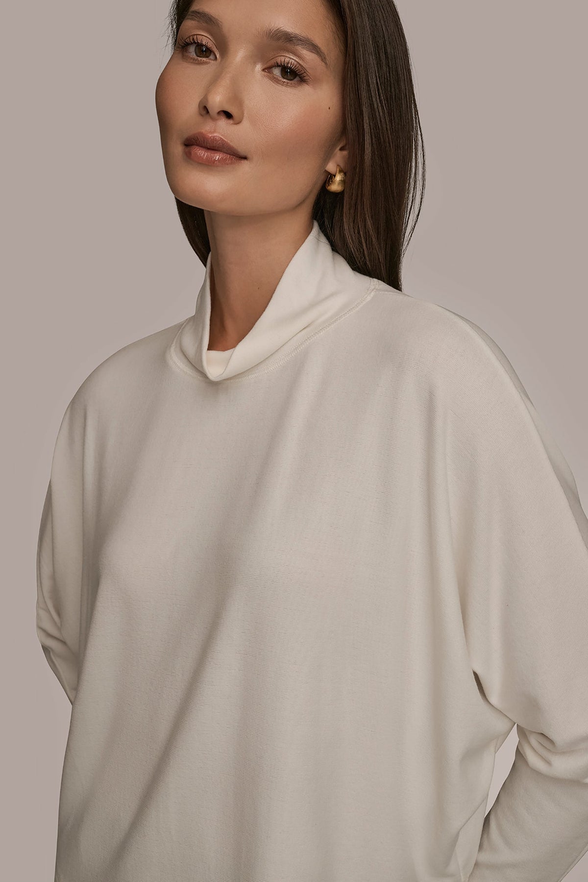 Donna Karan MOCK-NECK TOP