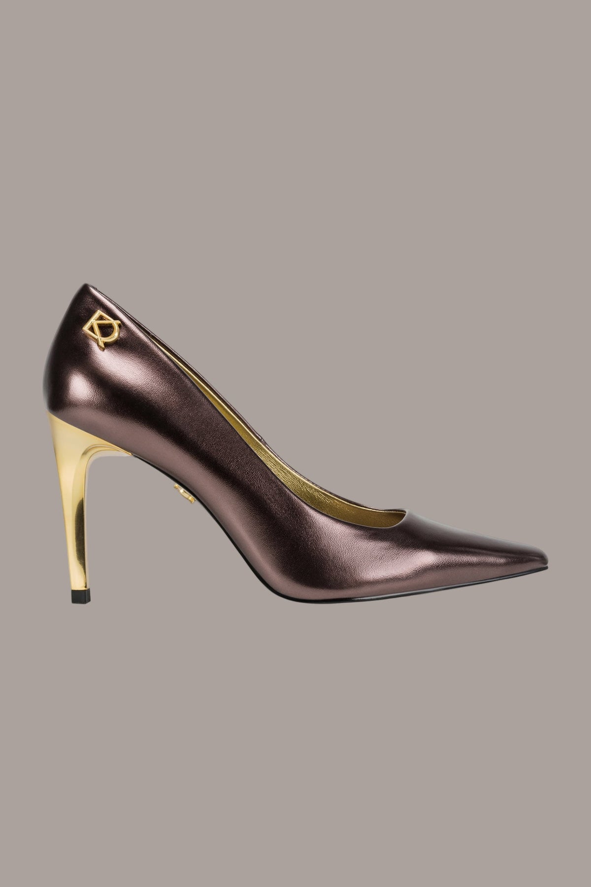 Donna Karan SAVITA LOGO-EMBELLISHED HIGH PUMP