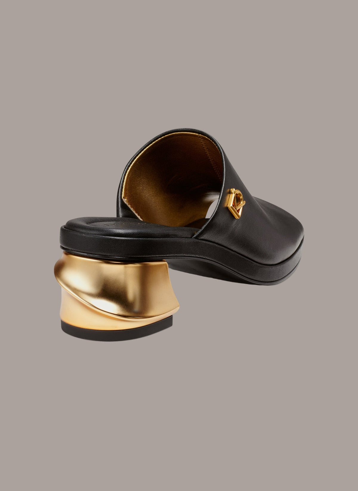 Donna Karan TINLEY LEATHER MULE SANDAL