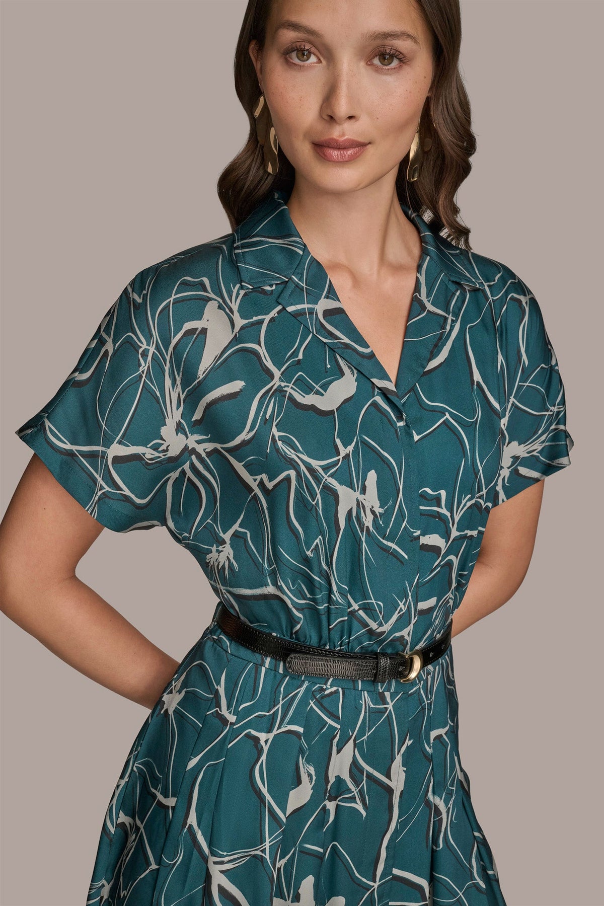 Donna Karan SHORT SLEEVE FLORAL MIDI SHIRT DRESS