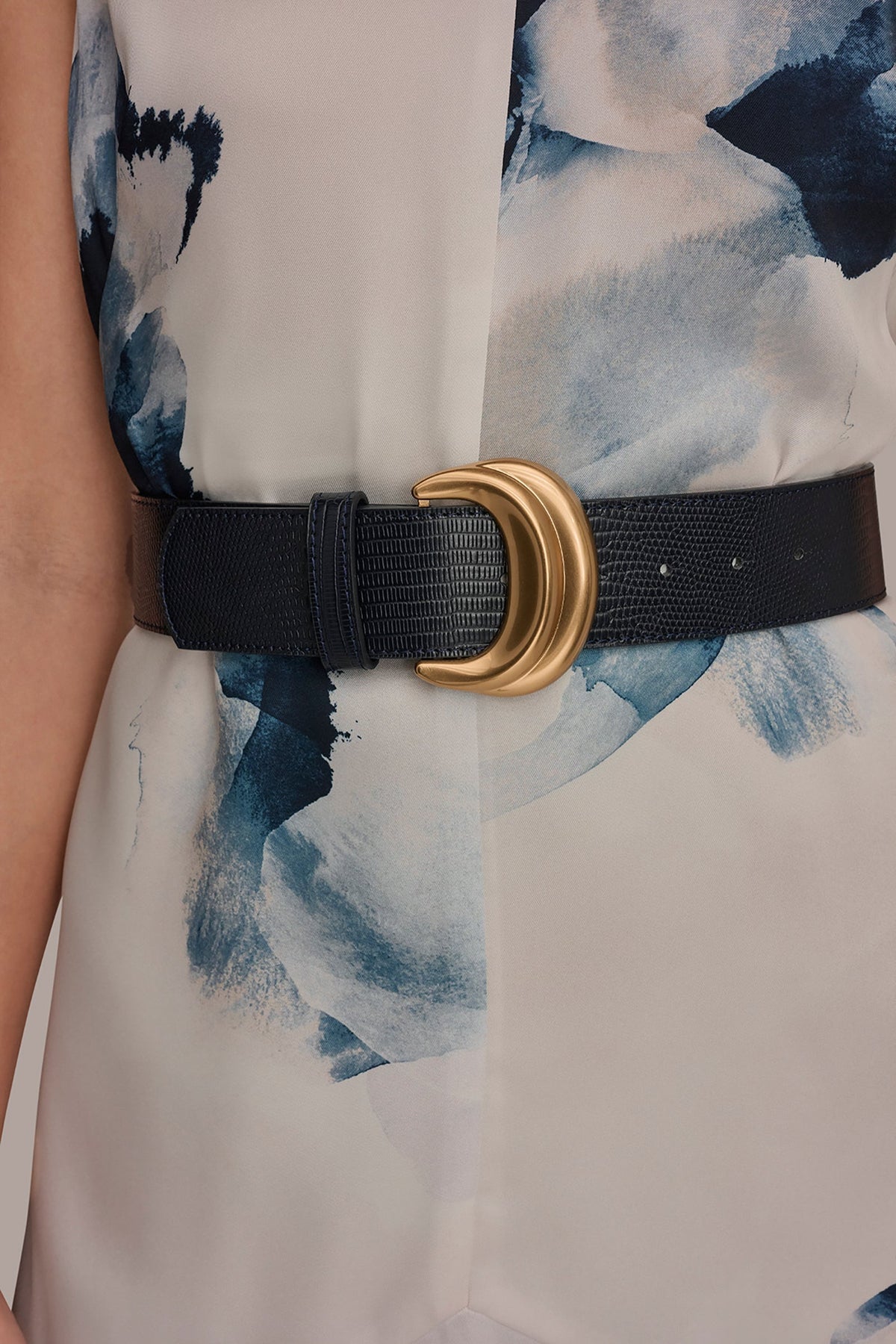 Donna Karan V-NECK FLORAL DRESS
