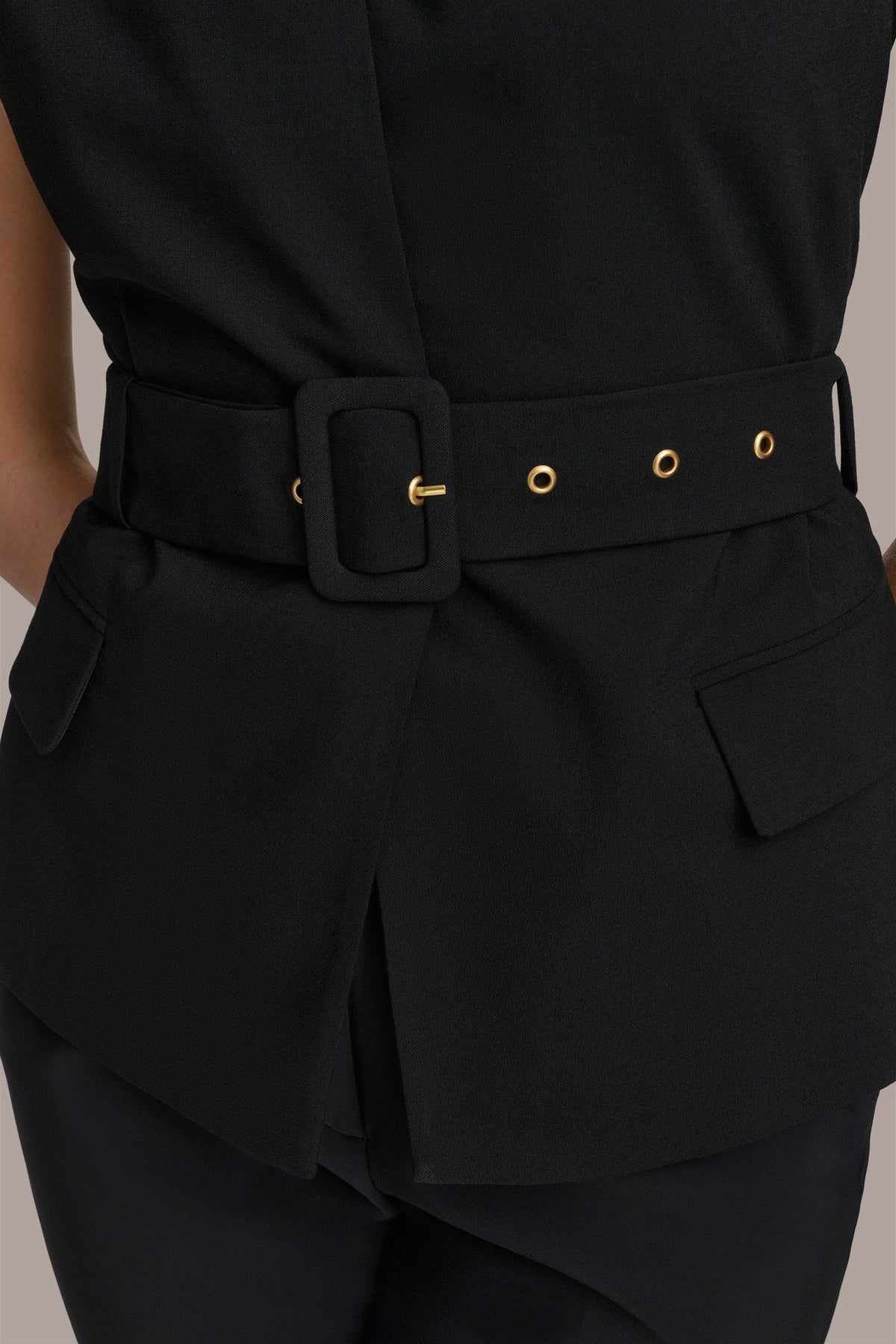 Donna Karan EXTENDED SHOULDER VEST
