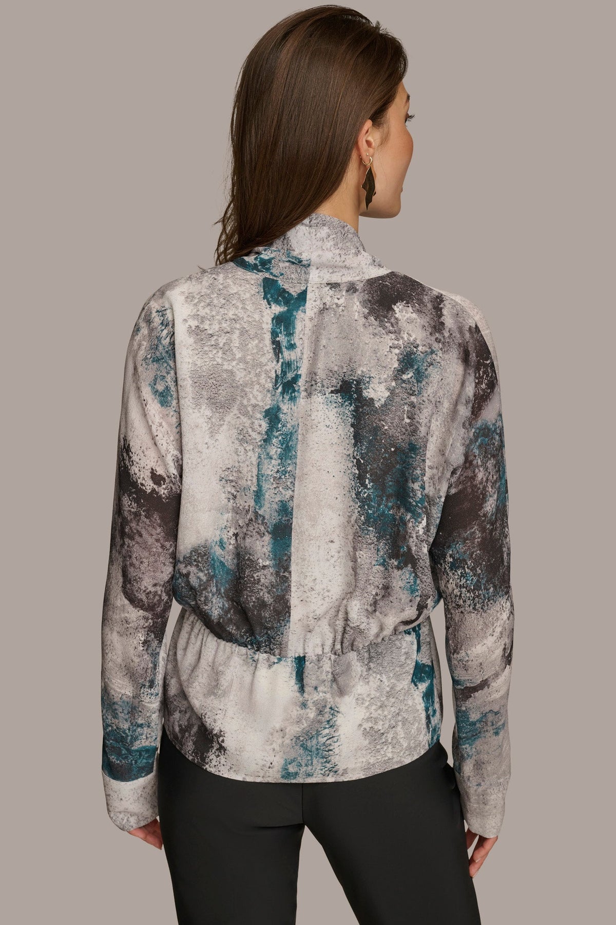 Donna Karan PRINTED FAUX WRAP BLOUSE