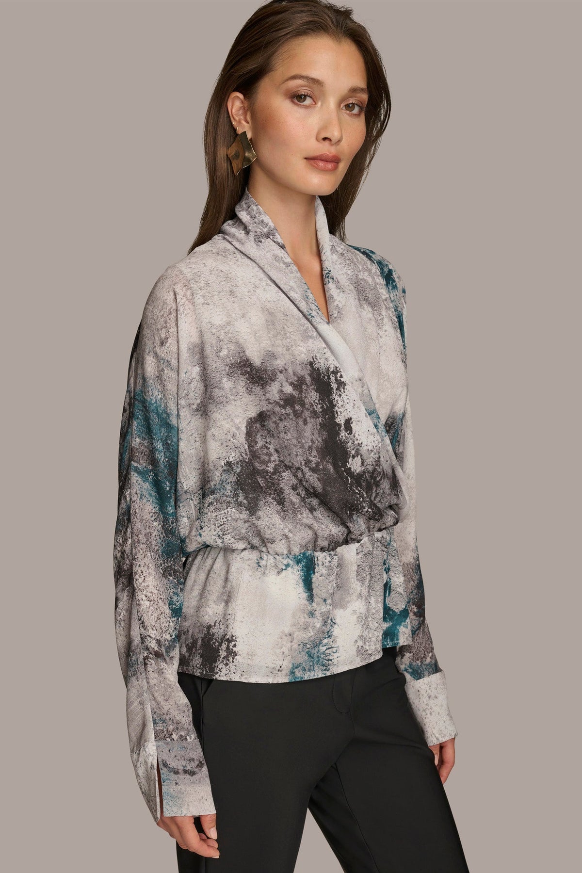 Donna Karan PRINTED FAUX WRAP BLOUSE