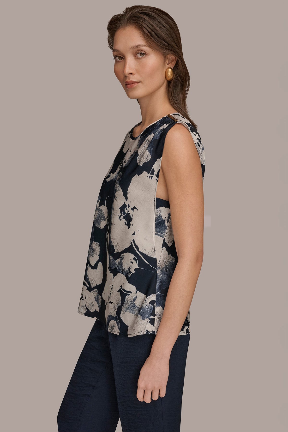 Donna Karan ASYMMETRICAL SHOULDER BLOUSE