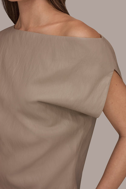 Donna Karan ASYMMETRIC ANGLE HEM TOP