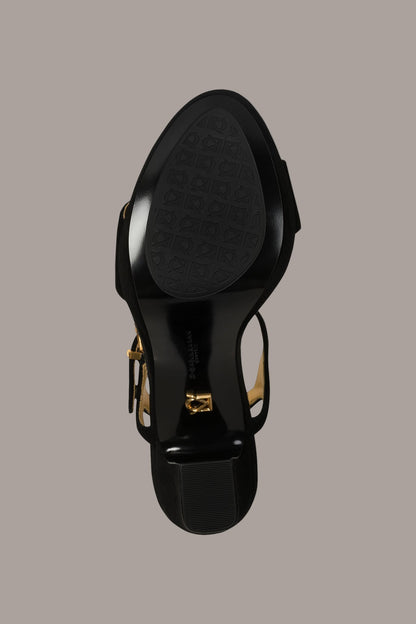 Donna Karan SHEPARD PLATFORM SANDAL