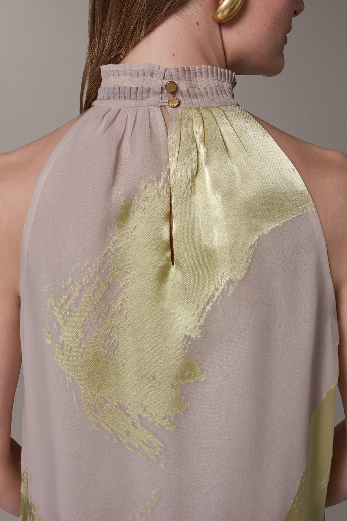 Donna Karan SLEEVELESS METALLIC BRUSHSTROKE BLOUSE