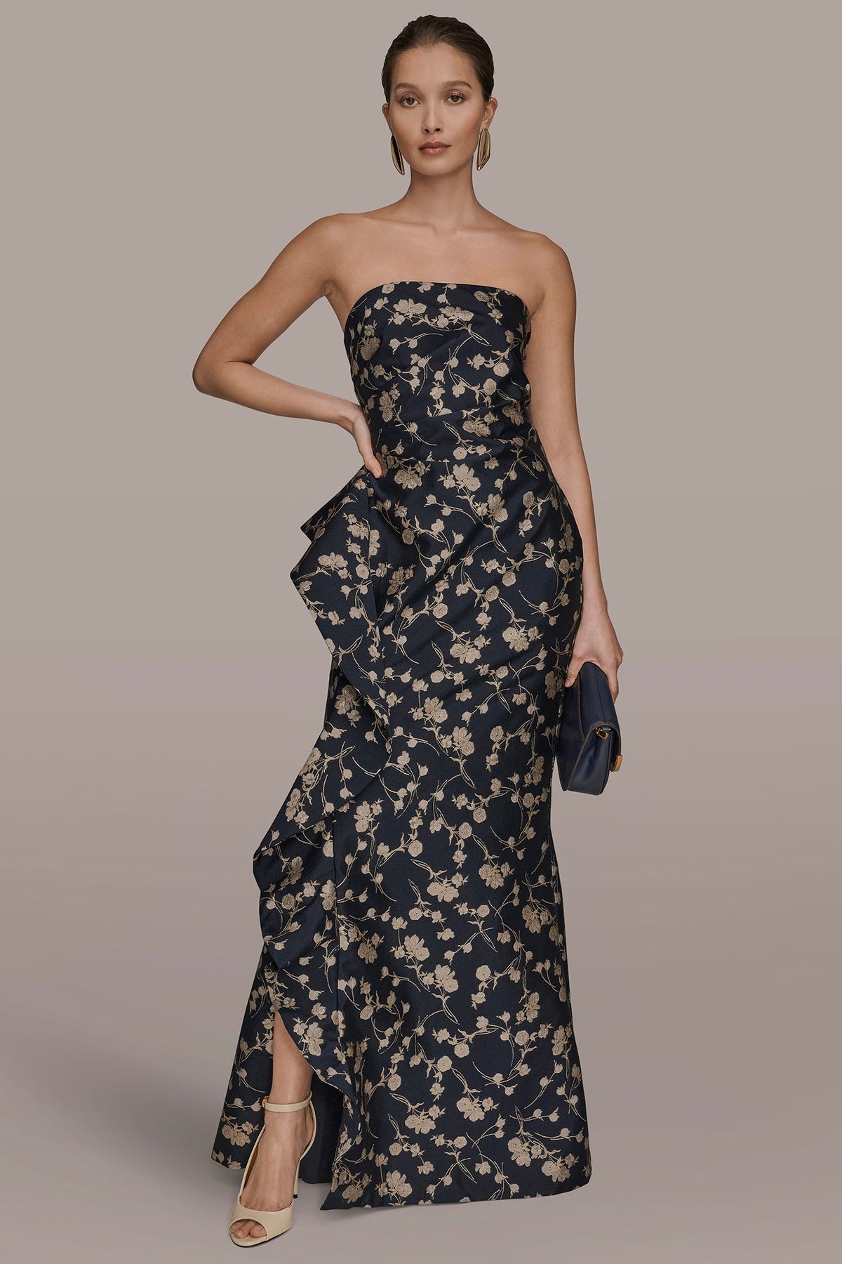 Donna Karan STRAPLESS FLORAL RUFFLED HIGH-SPLIT GOWN