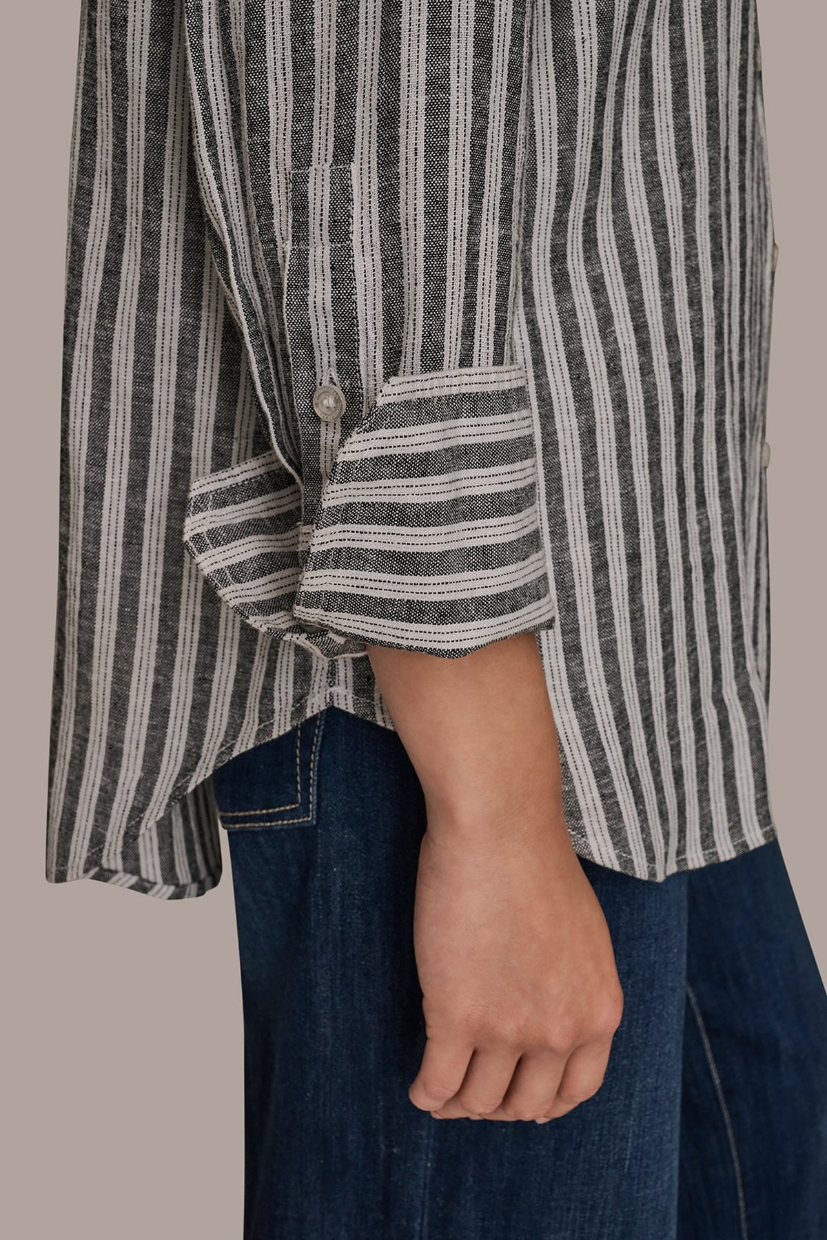 Donna Karan LINEN-BLEND STRIPED SHIRT