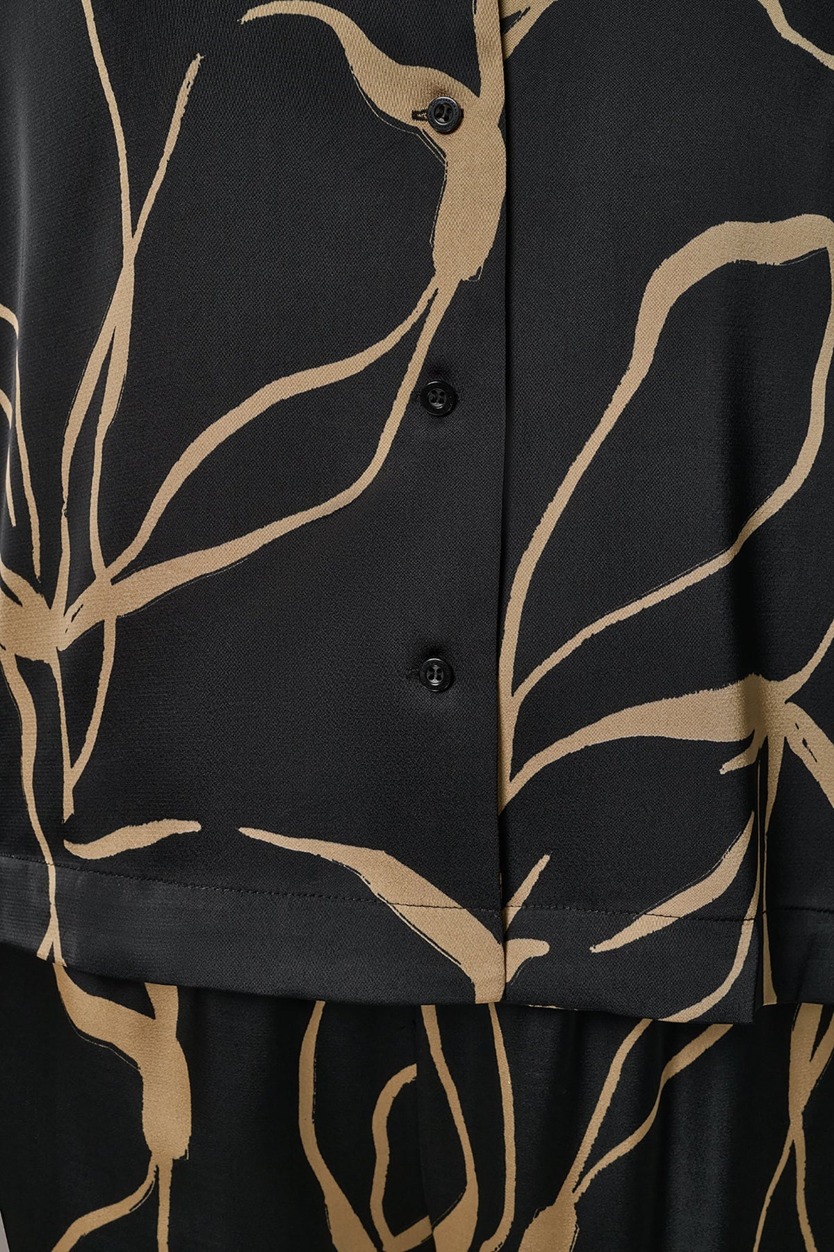 Donna Karan LONG SLEEVE PRINT BLOUSE