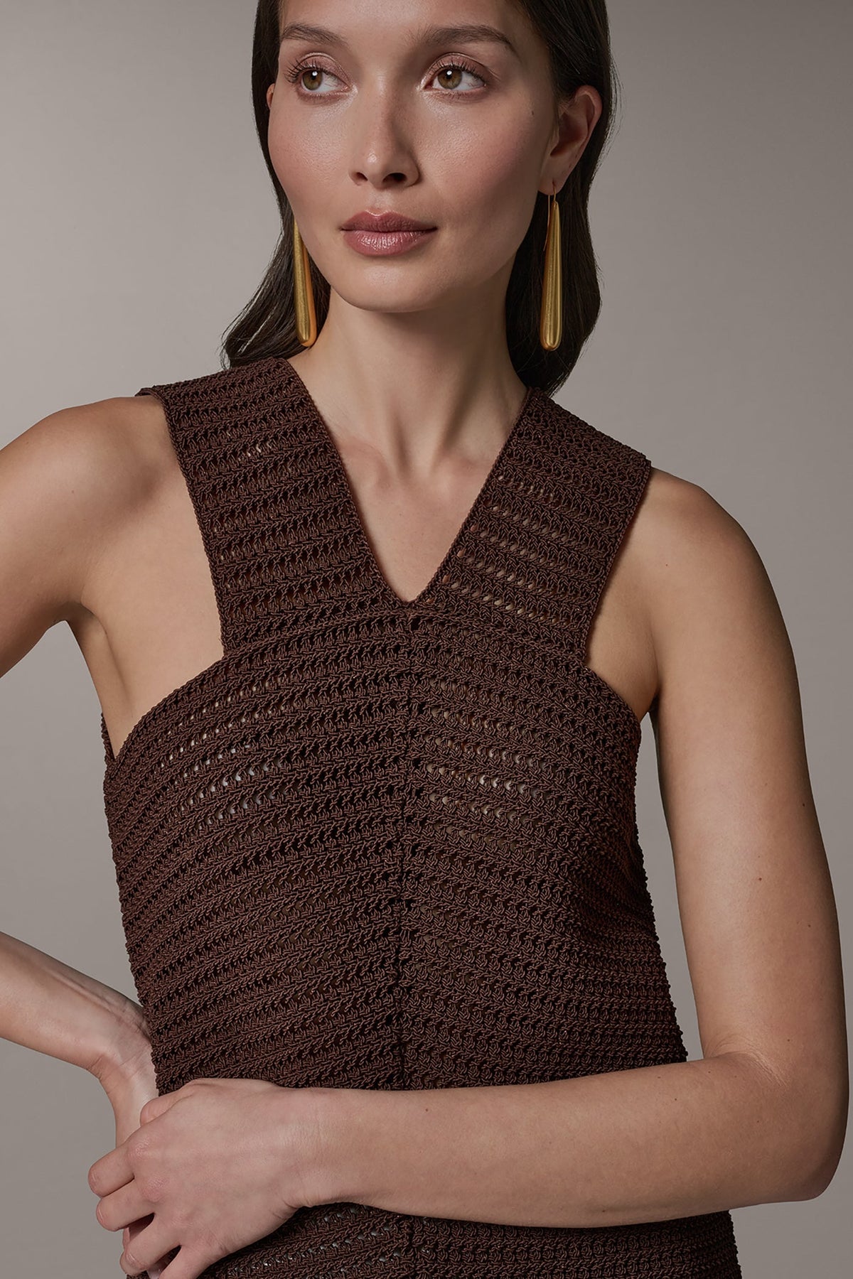 Donna Karan SLEEVELESS METALLIC SWEATER TANK