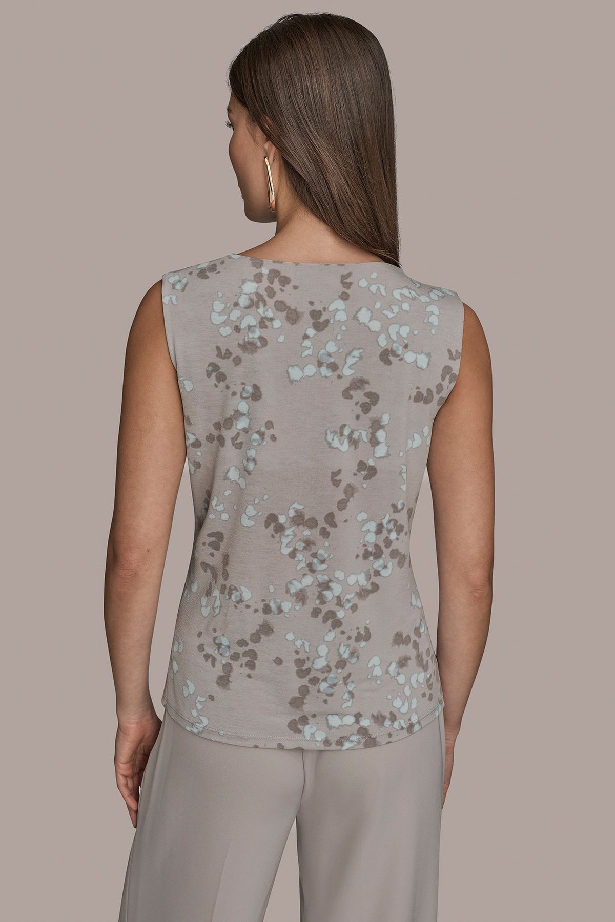 Donna Karan PRINTED SLEEVELESS COWL-NECK WRAP TOP