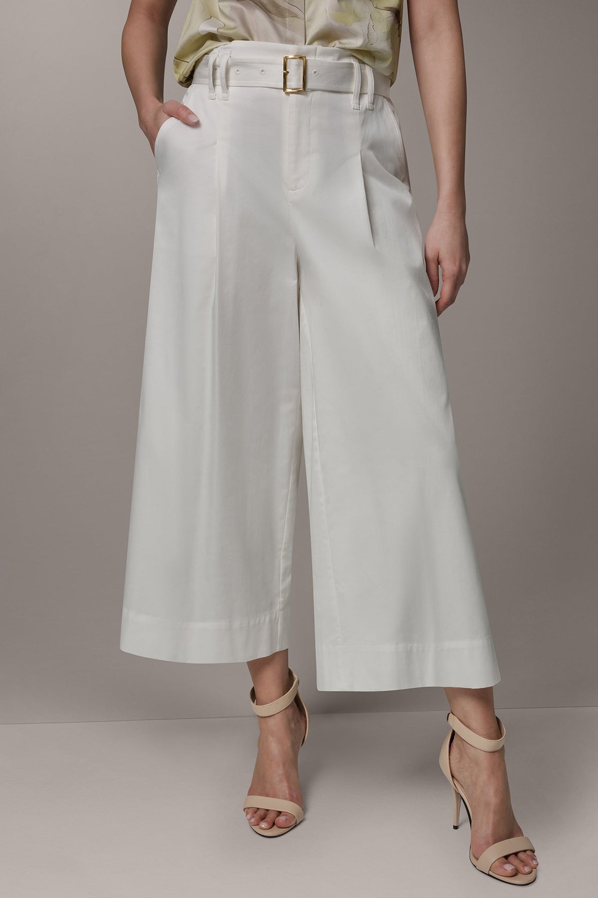 Donna Karan CROPPED EXTRA HIGH-RISE WIDE-LEG PANT