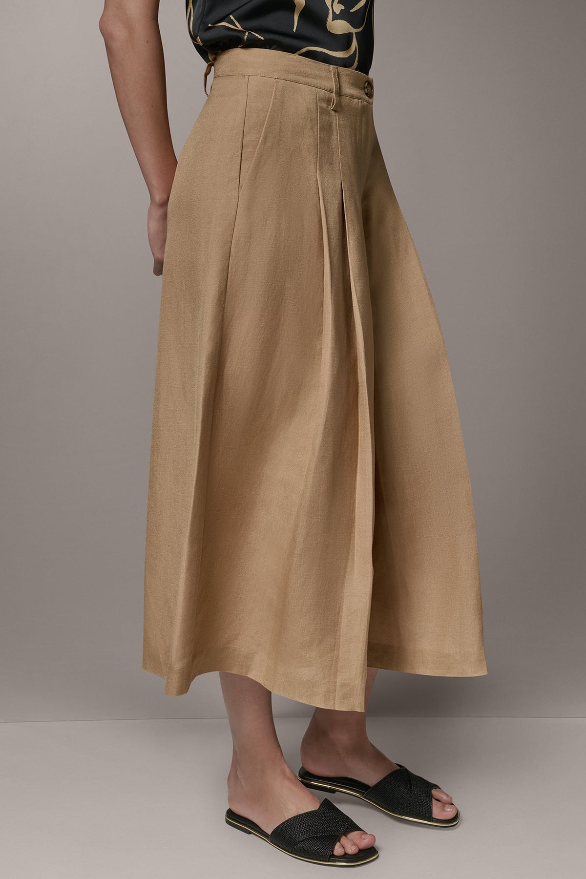 Donna Karan EXTRA HIGH-RISE WIDE-LEG CULOTTE