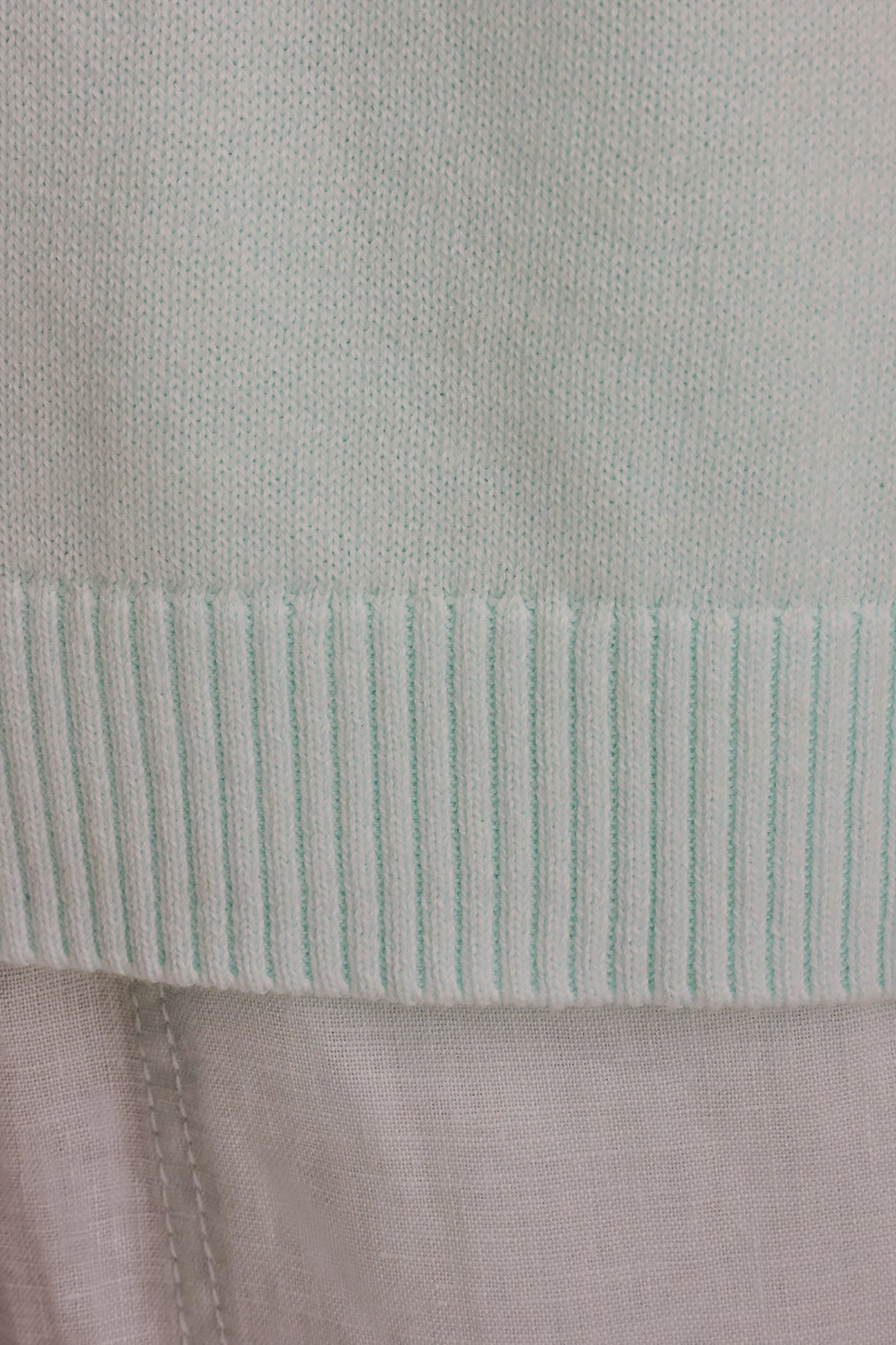 Donna Karan COTTON AND CASHMERE POLO SWEATER