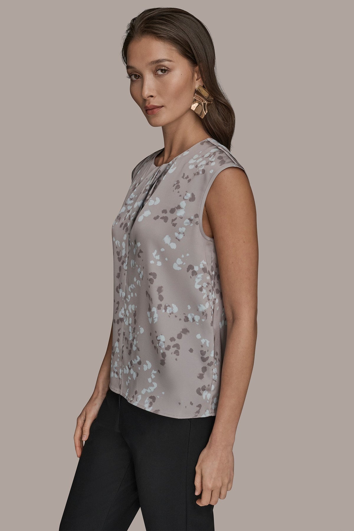Donna Karan FLORAL CAP SLEEVE TWIST BLOUSE