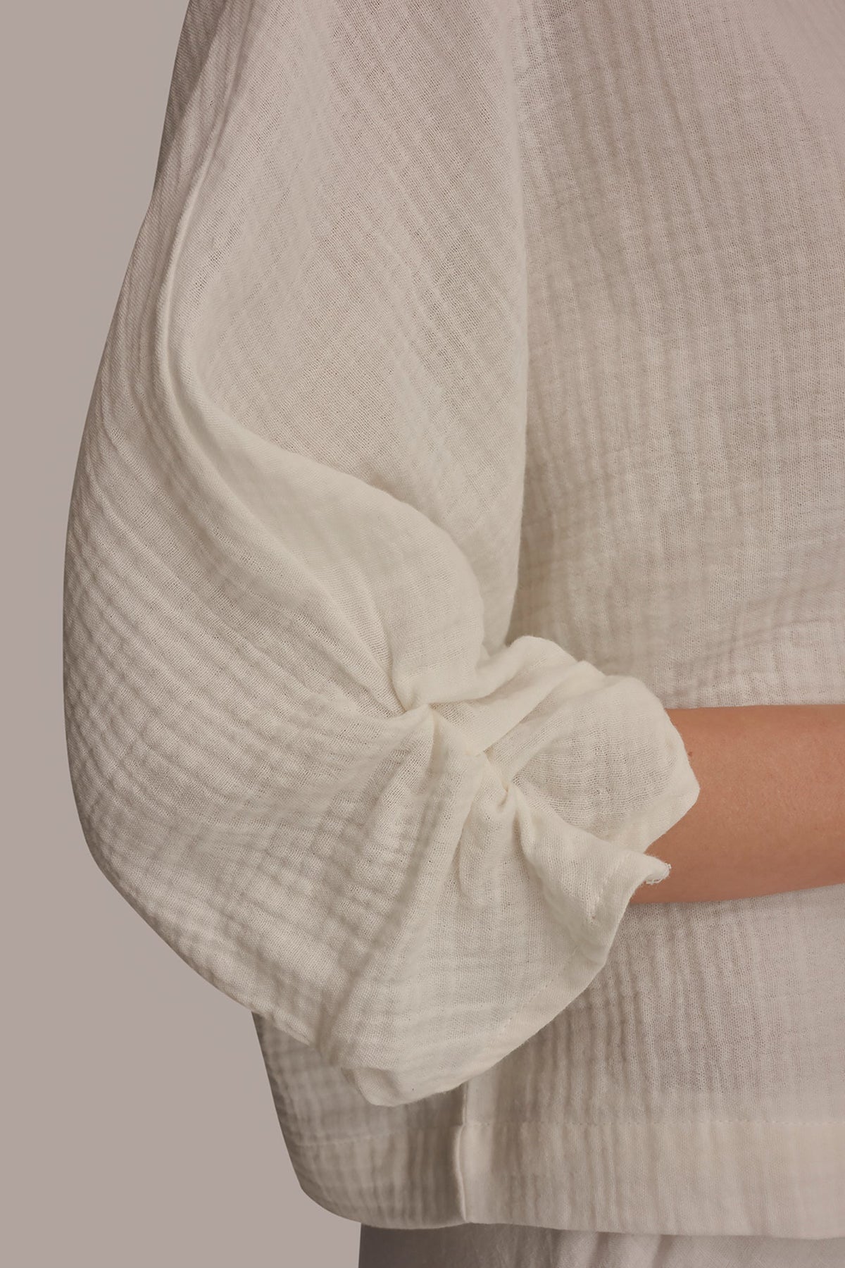 Donna Karan 3/4 SLEEVE TWIST CUFF BLOUSE