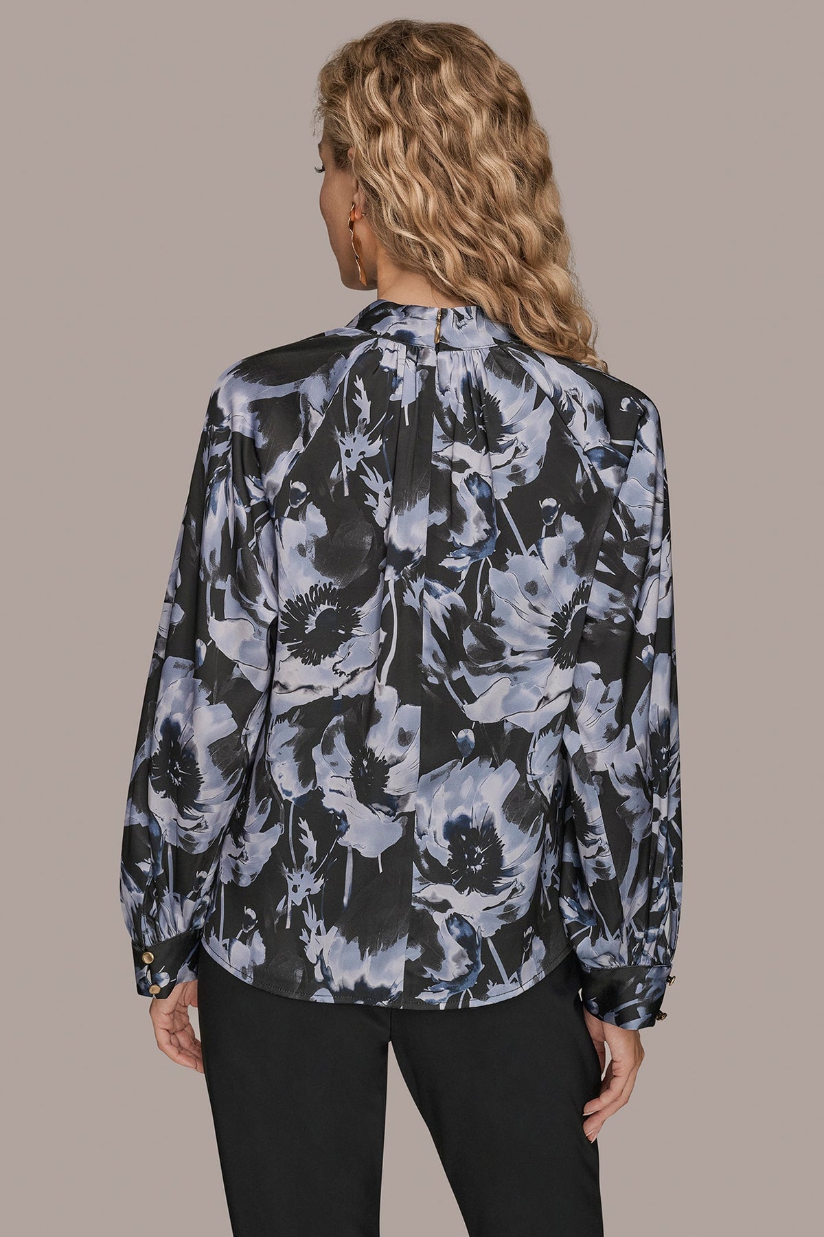 Donna Karan BUTTON-NECK BLOUSE