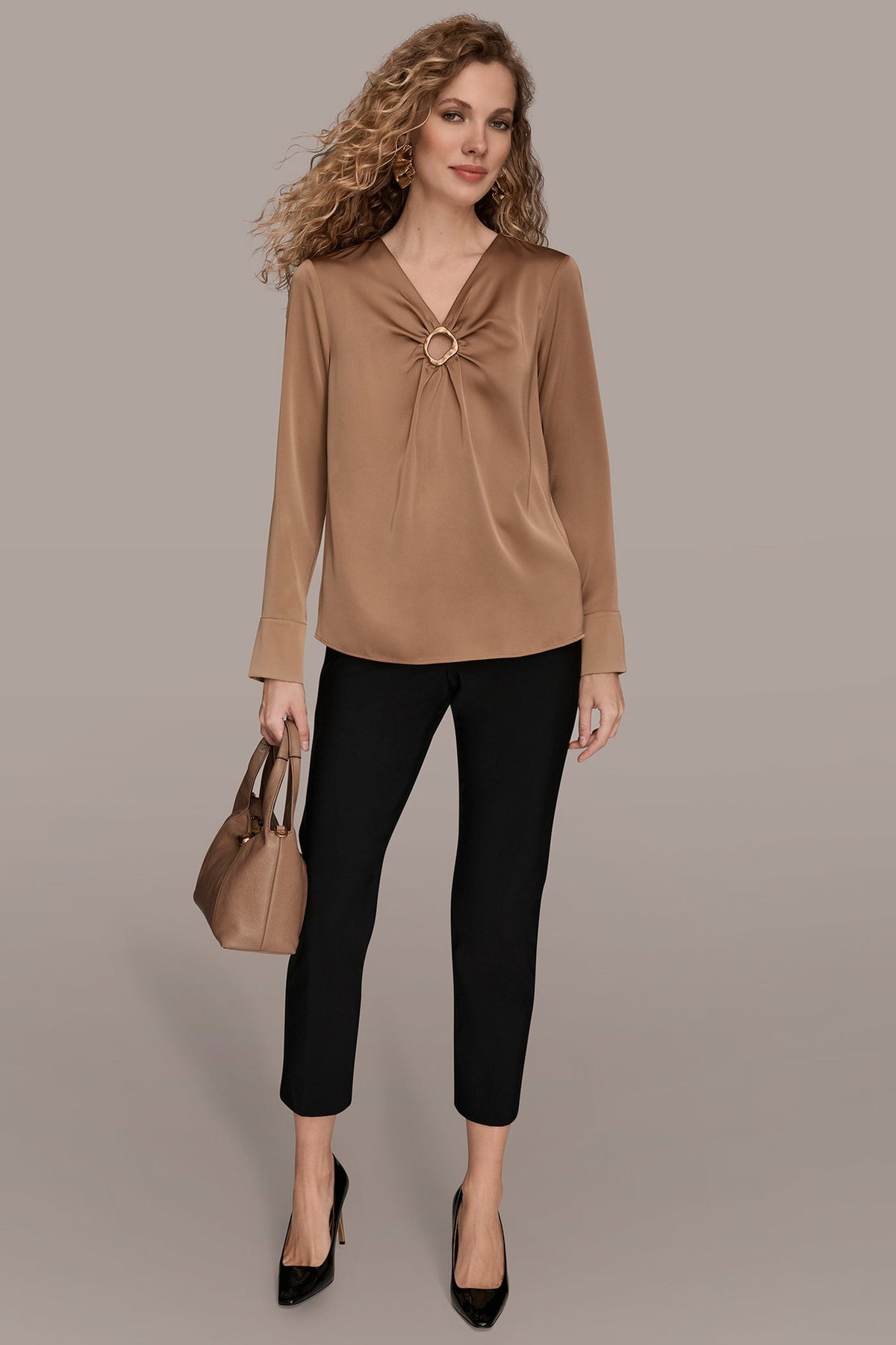 Donna Karan LONG SLEEVE RING V-NECK BLOUSE