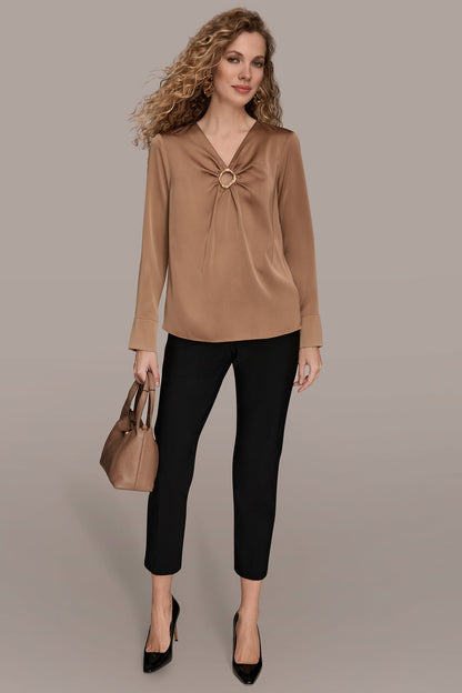 Donna Karan LONG SLEEVE RING V-NECK BLOUSE