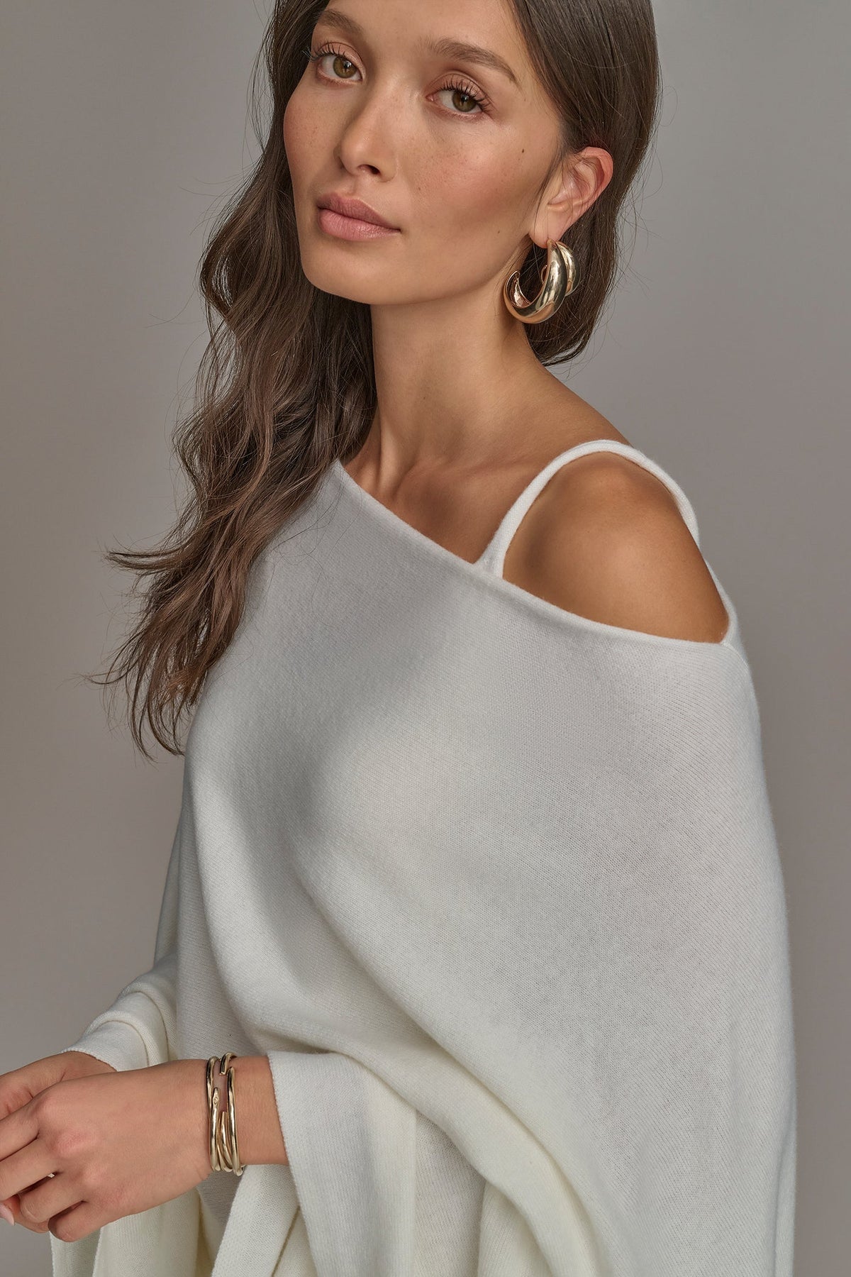 Donna Karan CASHMERE PONCHO