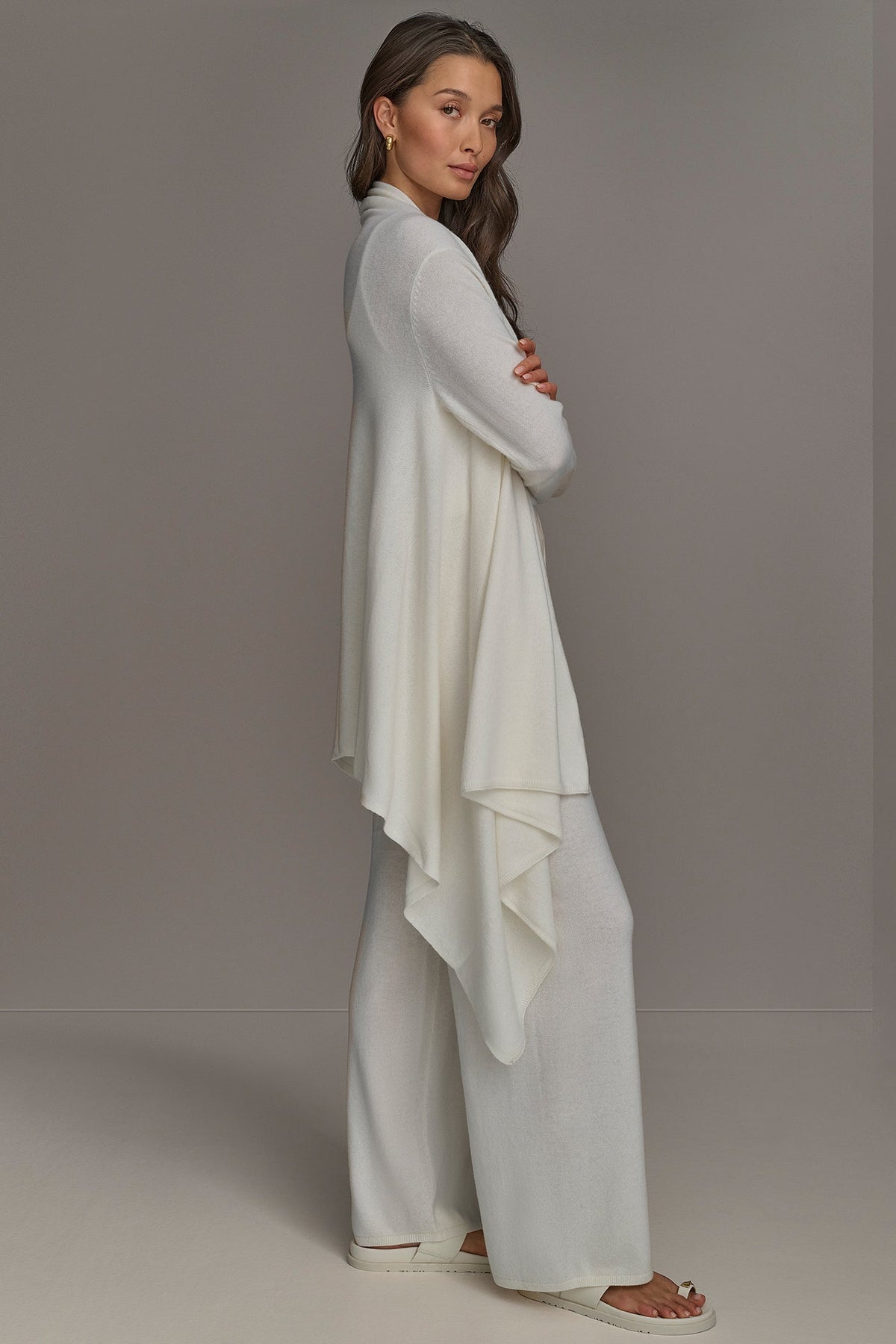 Donna Karan CASHMERE LONG SLEEVE CARDIGAN