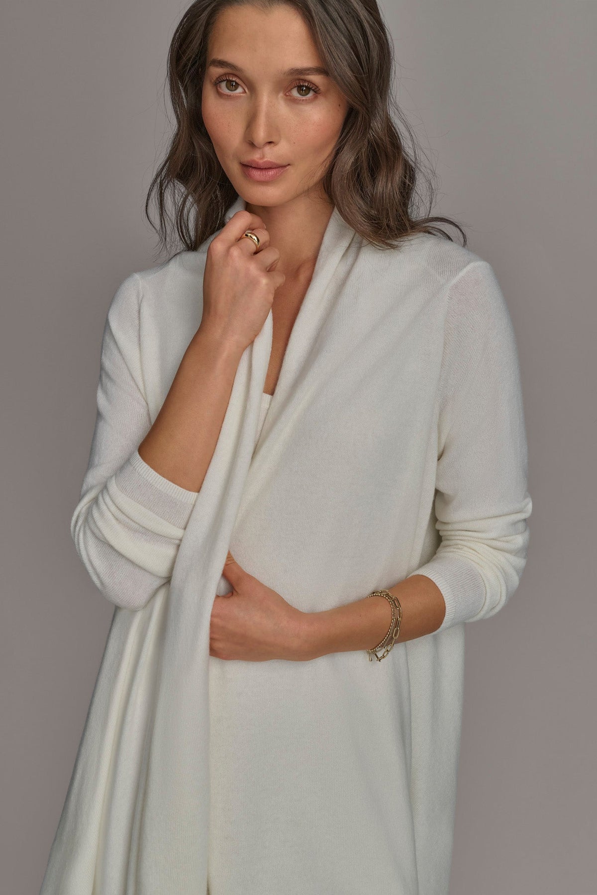 Donna Karan CASHMERE LONG SLEEVE CARDIGAN