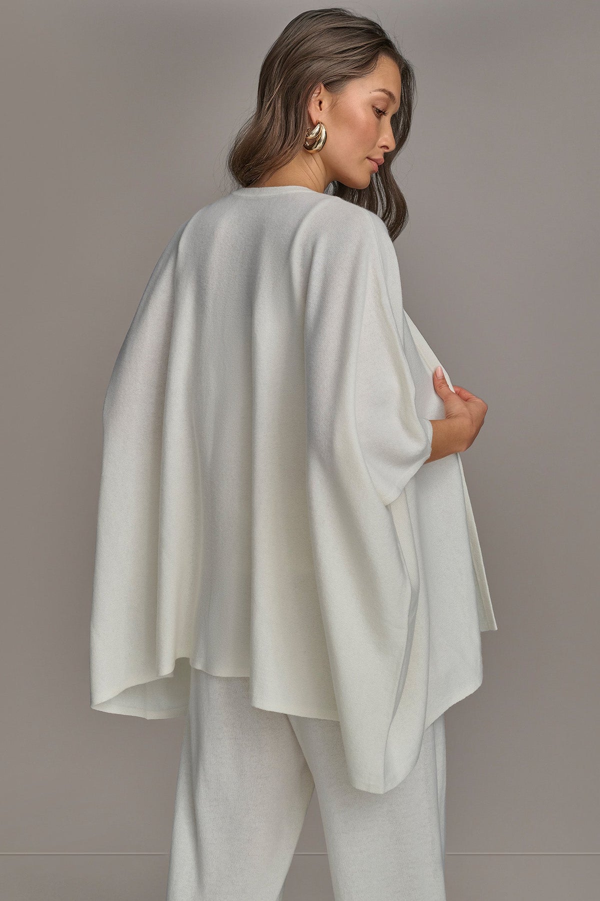 Donna Karan CASHMERE SHORT SLEEVE CARDIGAN
