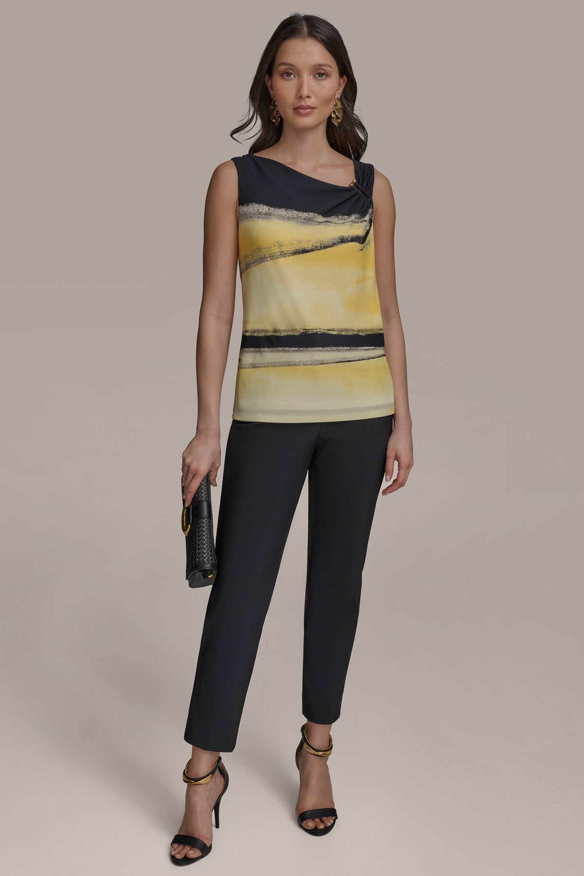 Donna Karan PART SLEEVELESS WITH U-HARDWARE NECK