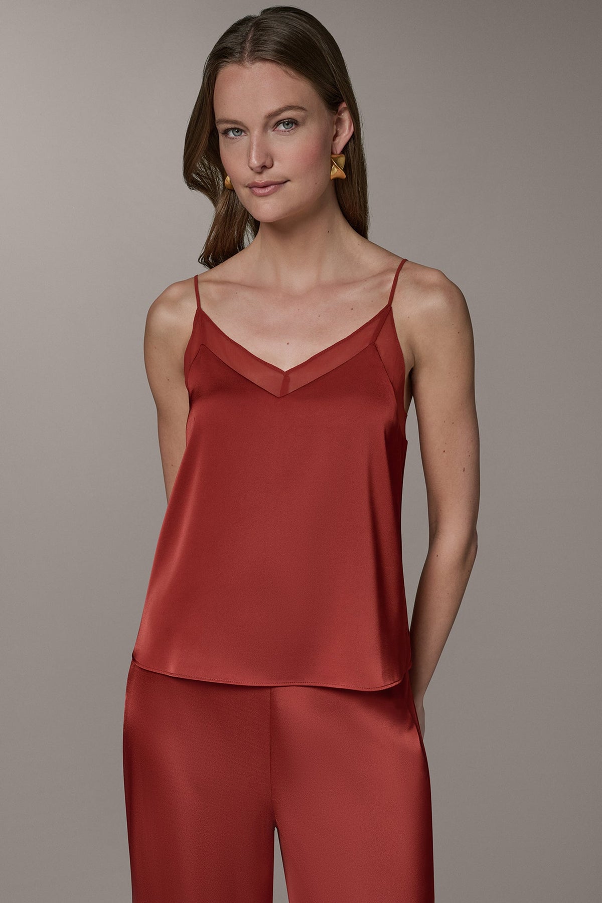 Donna Karan SLEEVELESS V-NECK CAMI