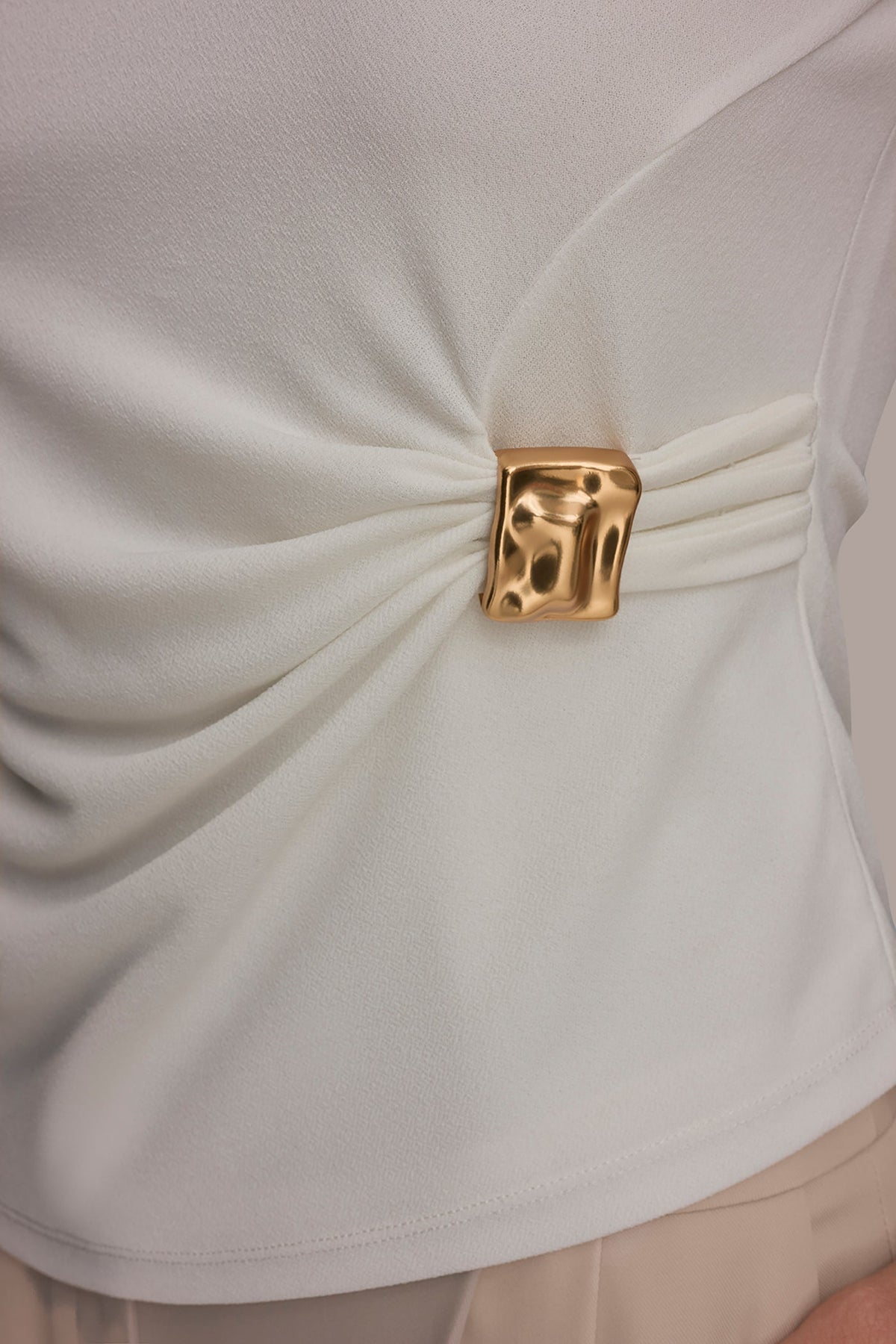 Donna Karan ASYMMETRIC RUCHED TOP