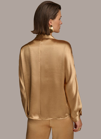 Donna Karan COLD SHOULDER COLLARED BUTTON DOWN
