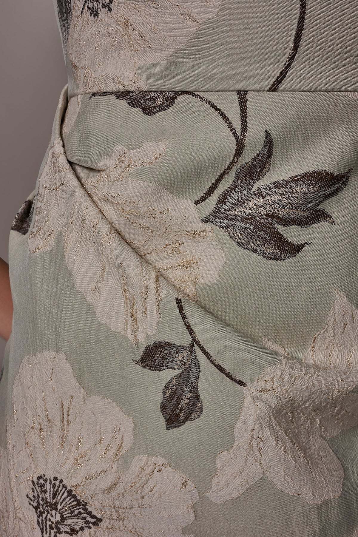 Donna Karan FLORAL-JACQUARD WRAP MIDI DRESS