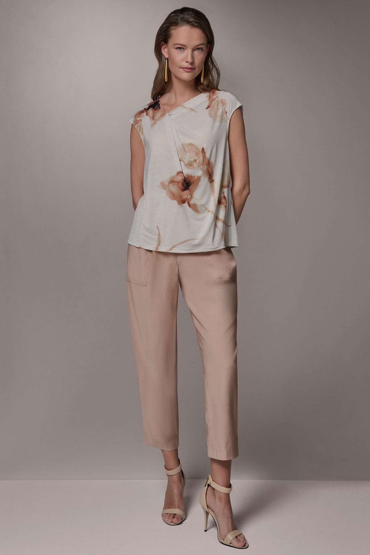 Donna Karan FLORAL ASYMMETRIC BLOUSE