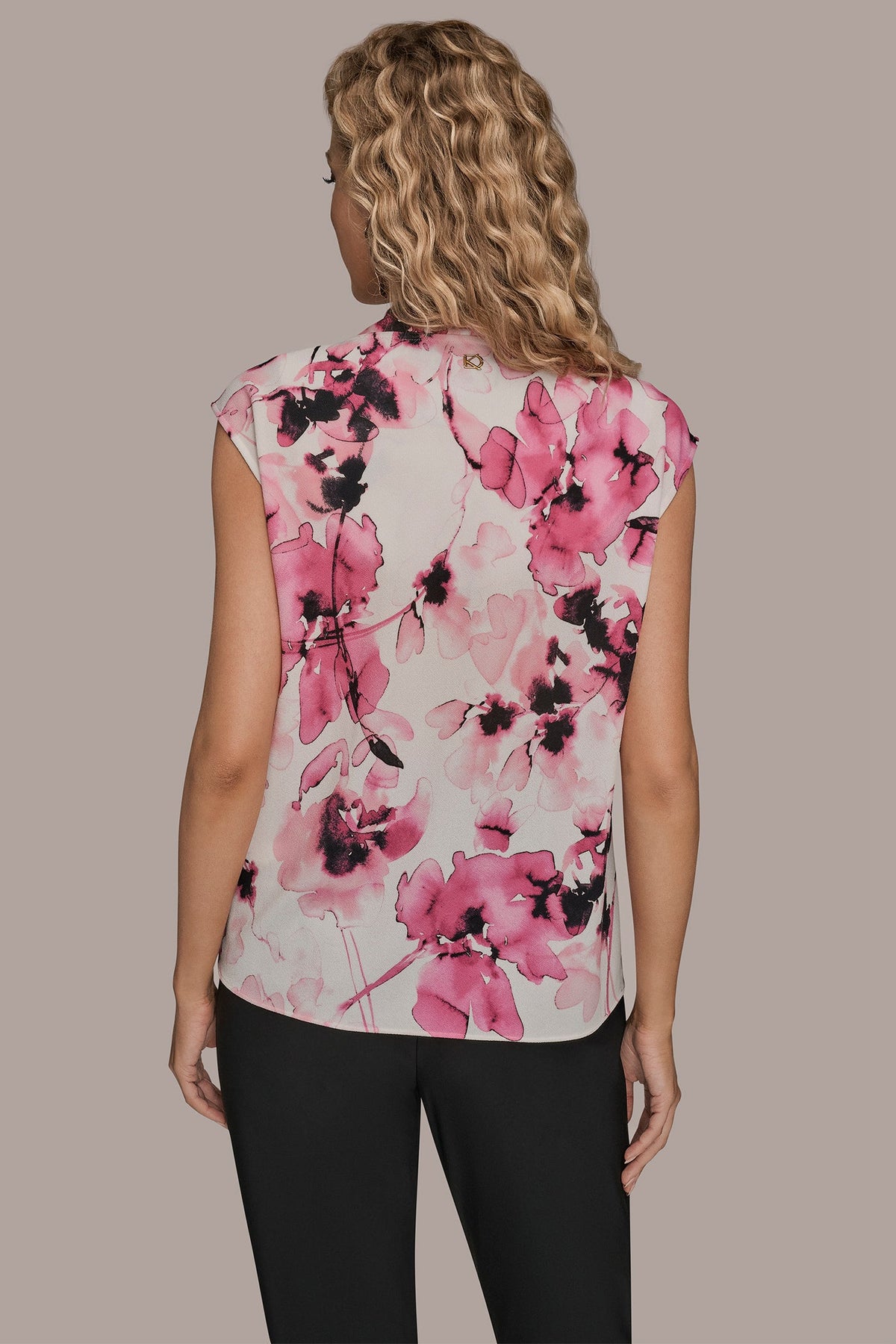 Donna Karan SLEEVELESS COWL NECK TOP