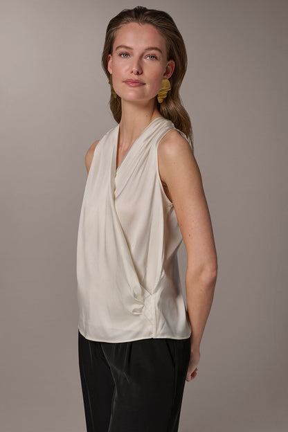 Donna Karan STRETCH-SILK WRAP-EFFECT BLOUSE